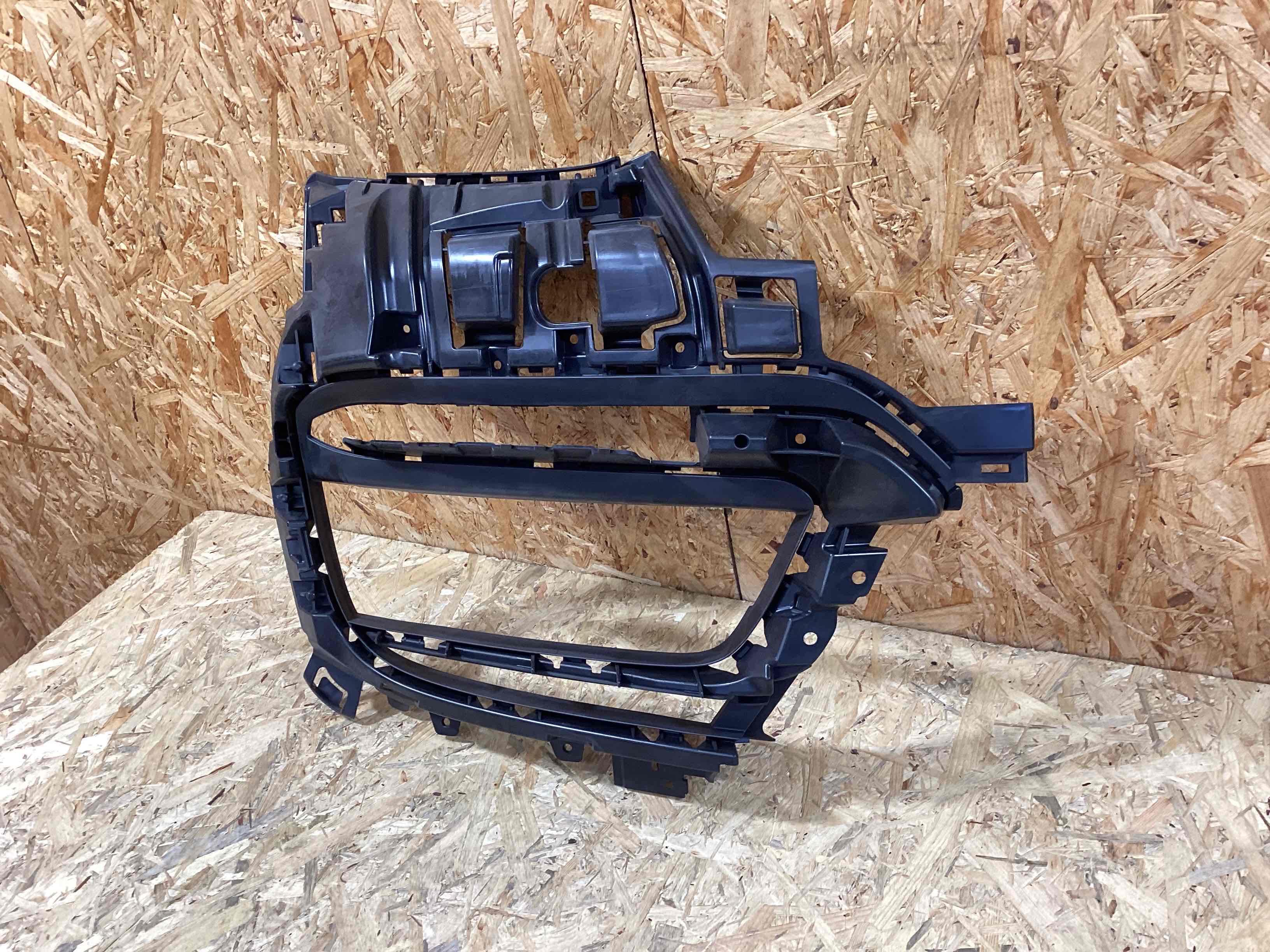 Заглушка, вставка (решетка) в бампер Porsche Panamera 160426-114