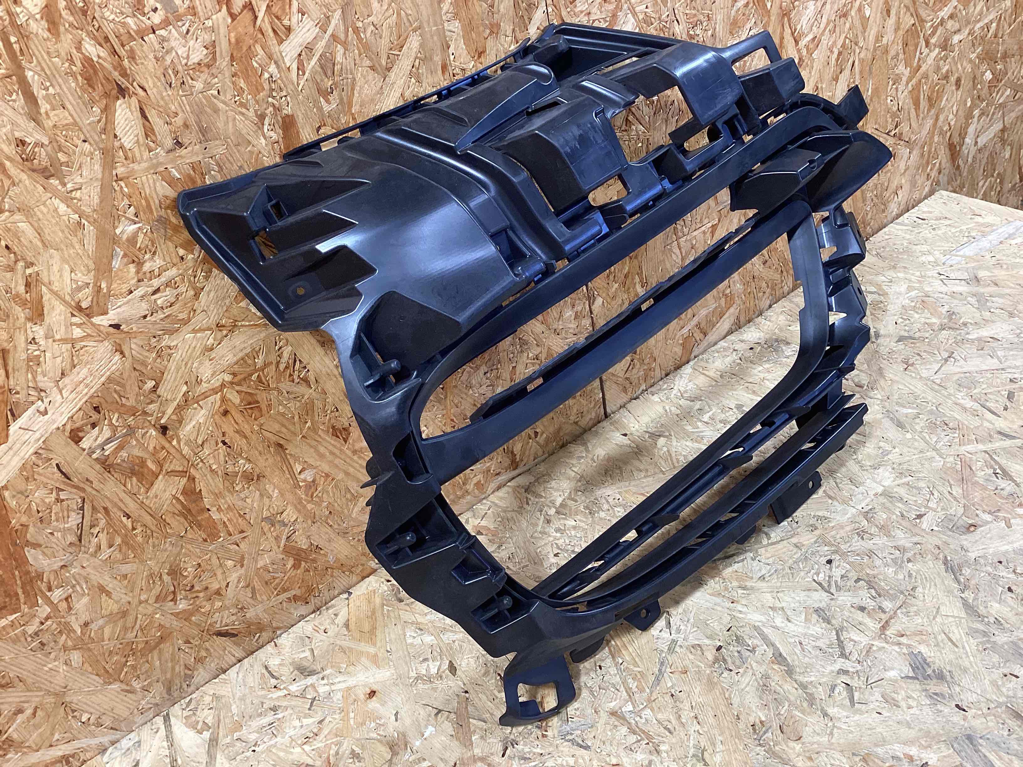 Заглушка, вставка (решетка) в бампер Porsche Panamera 160426-114