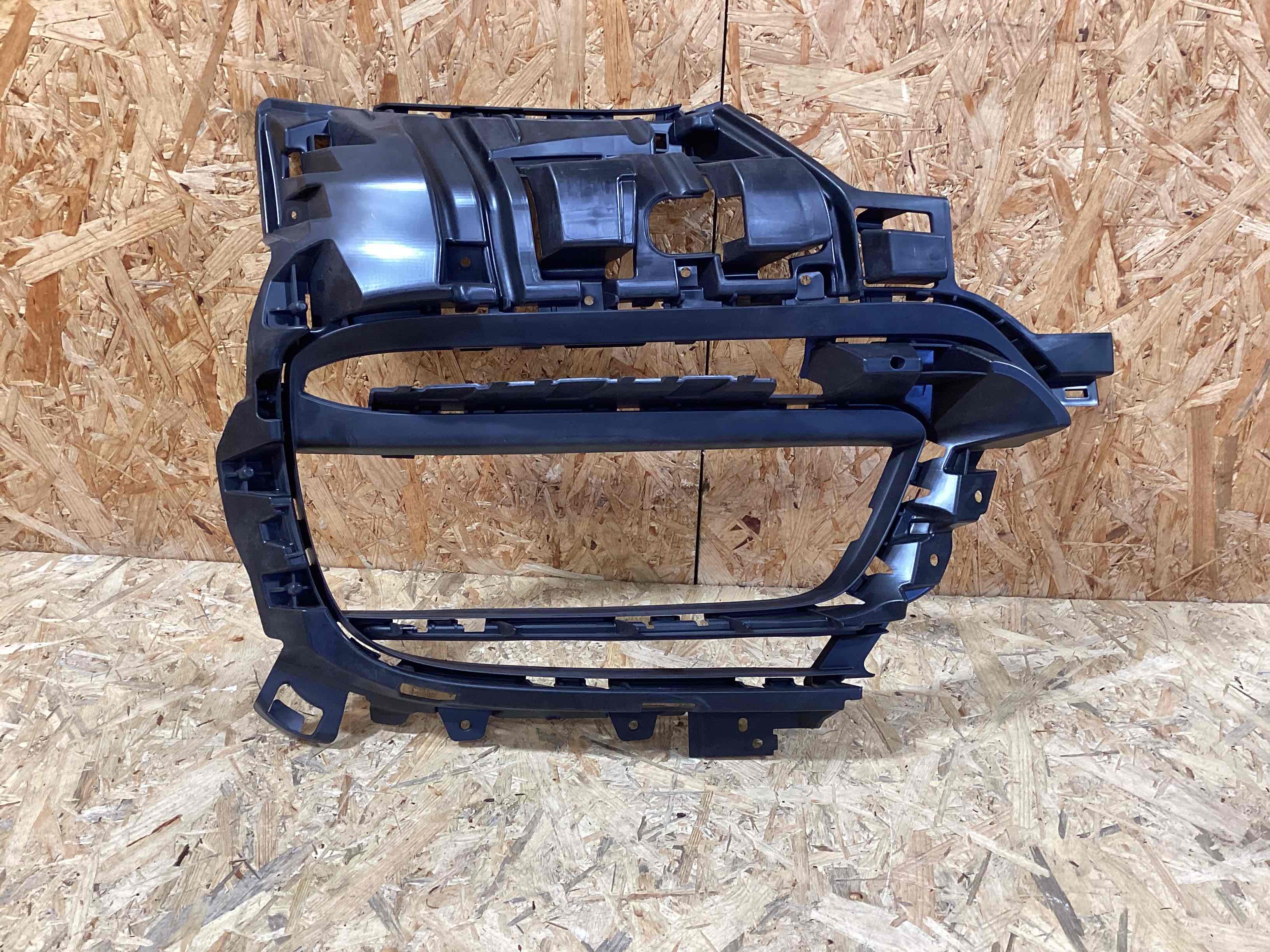 Заглушка, вставка (решетка) в бампер Porsche Panamera 160426-114