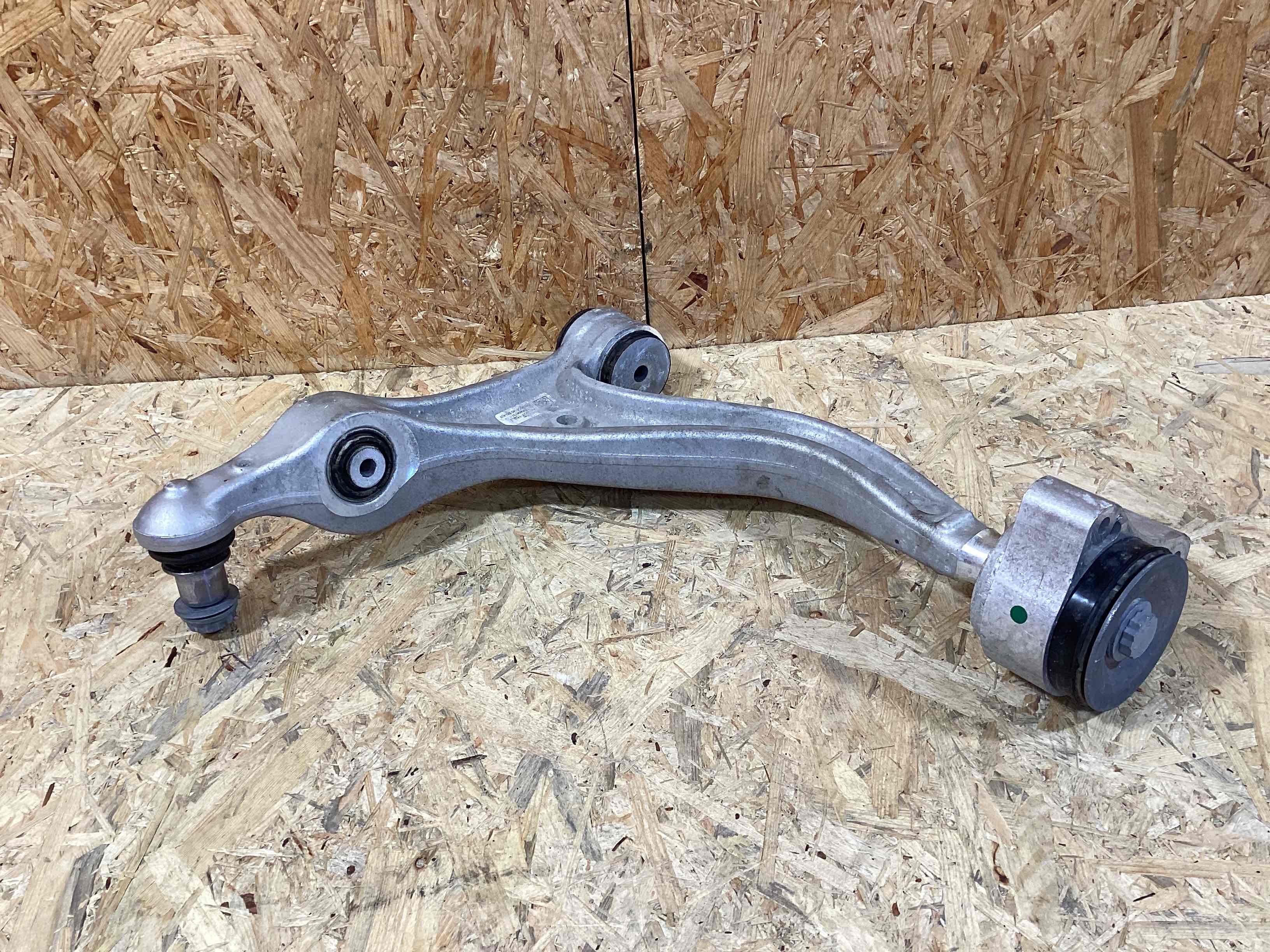 Рычаг передний правый Porsche Taycan 160426-116