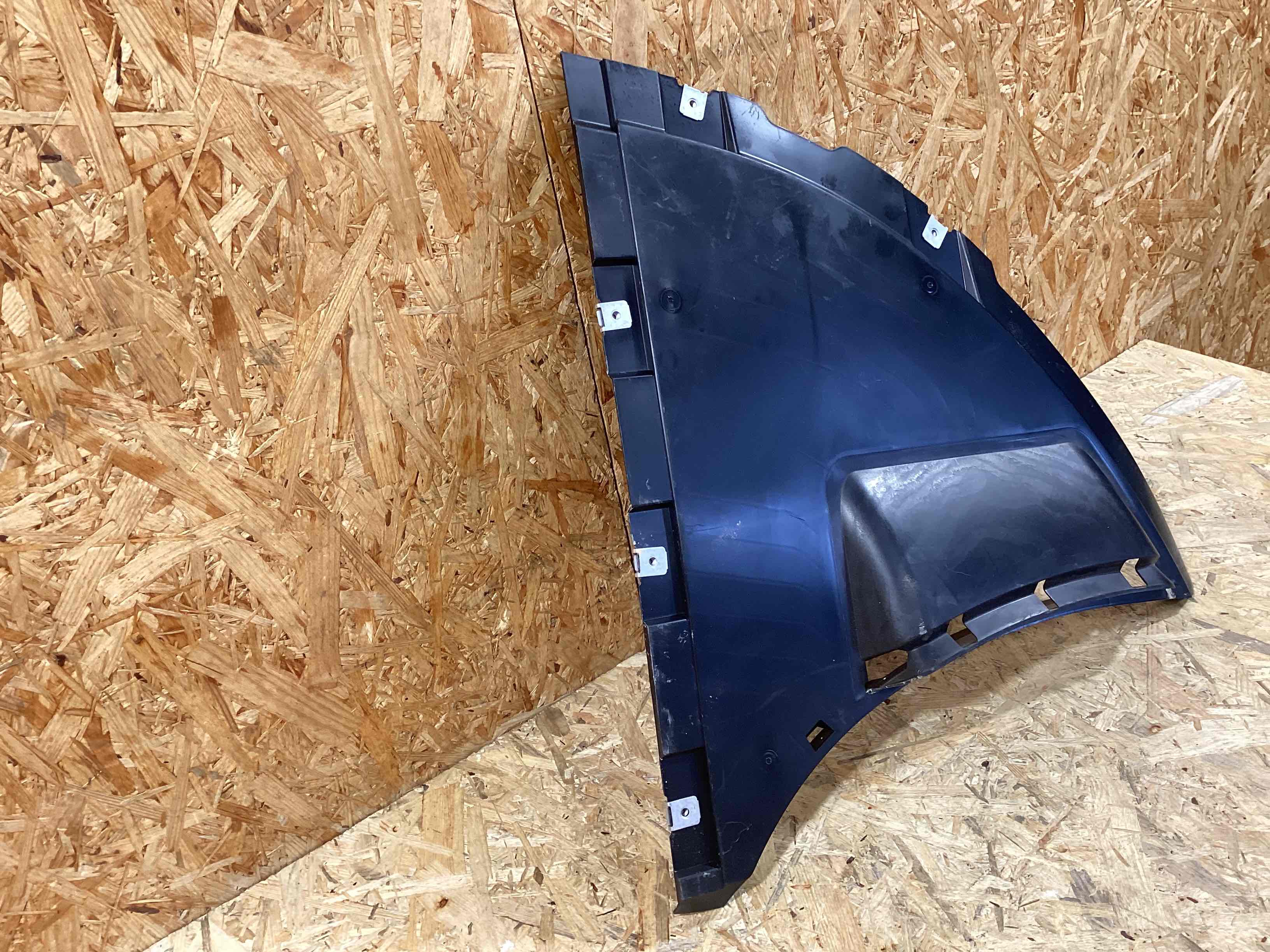 Защита арок передняя левая (подкрылок) Porsche Taycan 160426-126