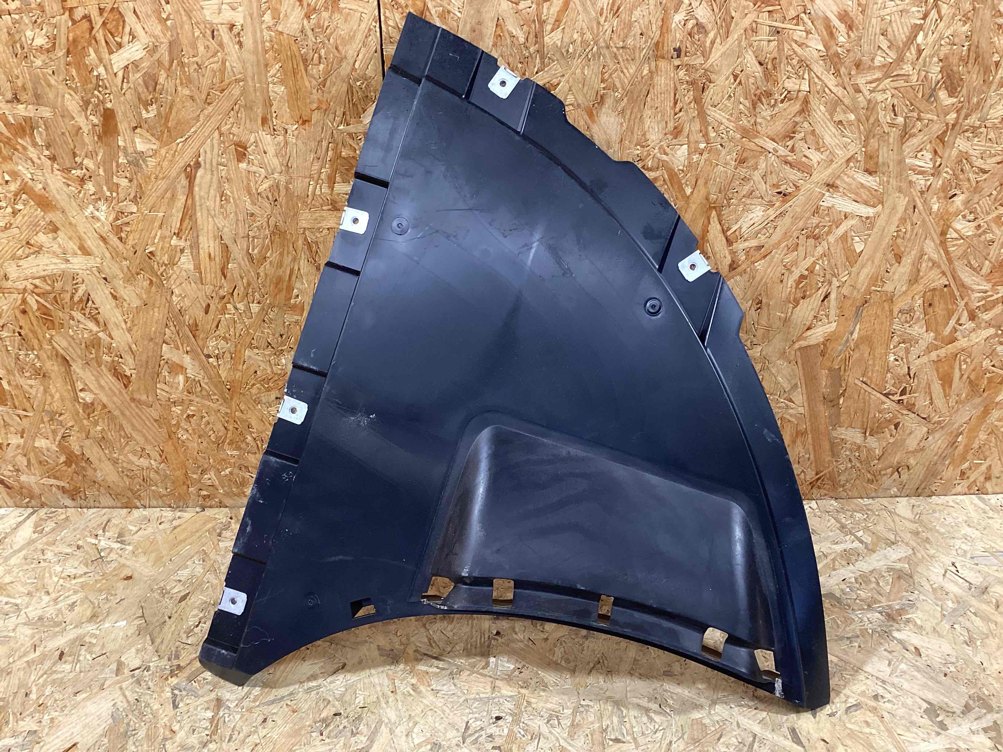 Защита арок передняя левая (подкрылок) Porsche Taycan 160426-126