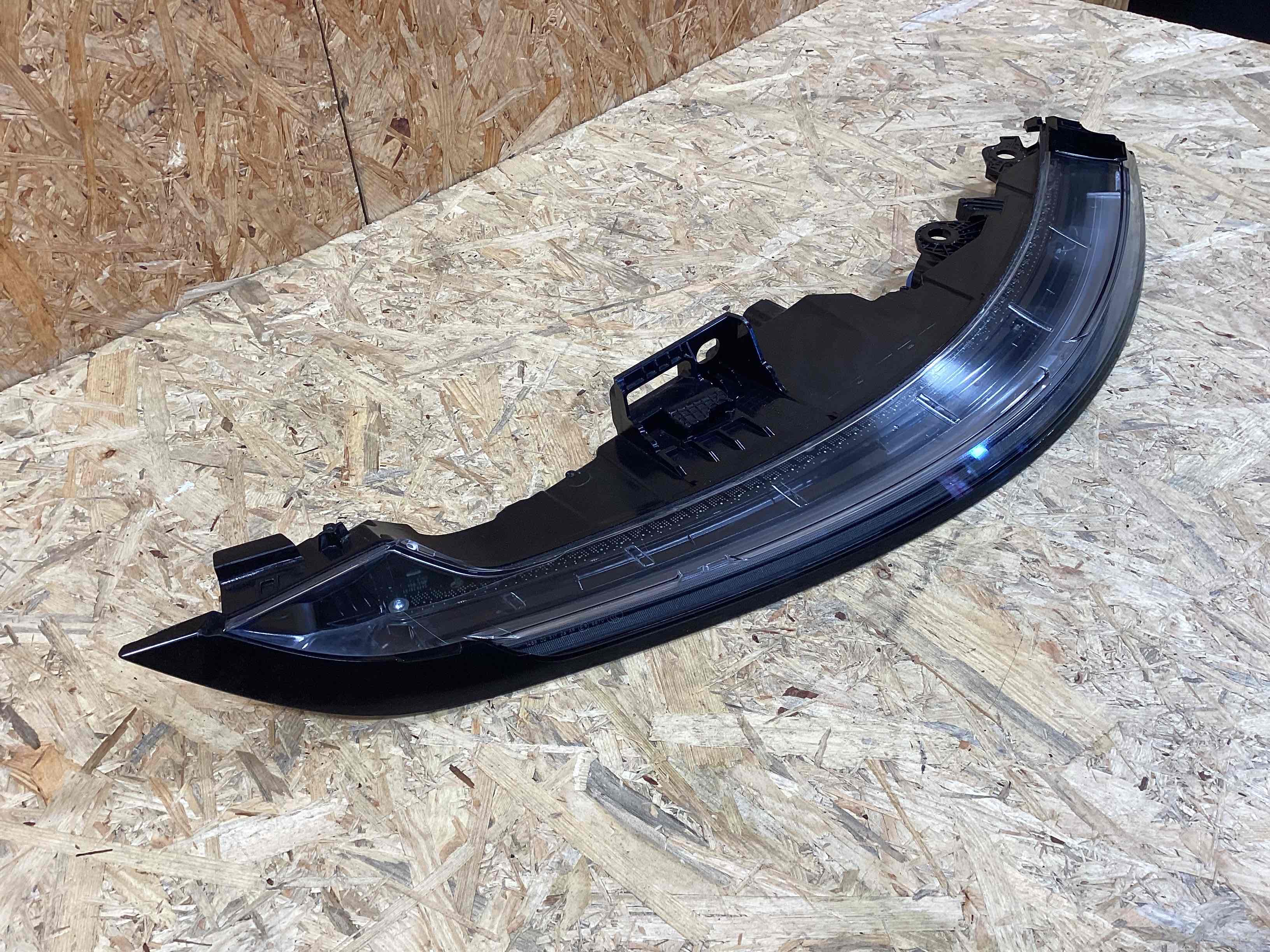 Фонарь задний левый Porsche 911 160426-131