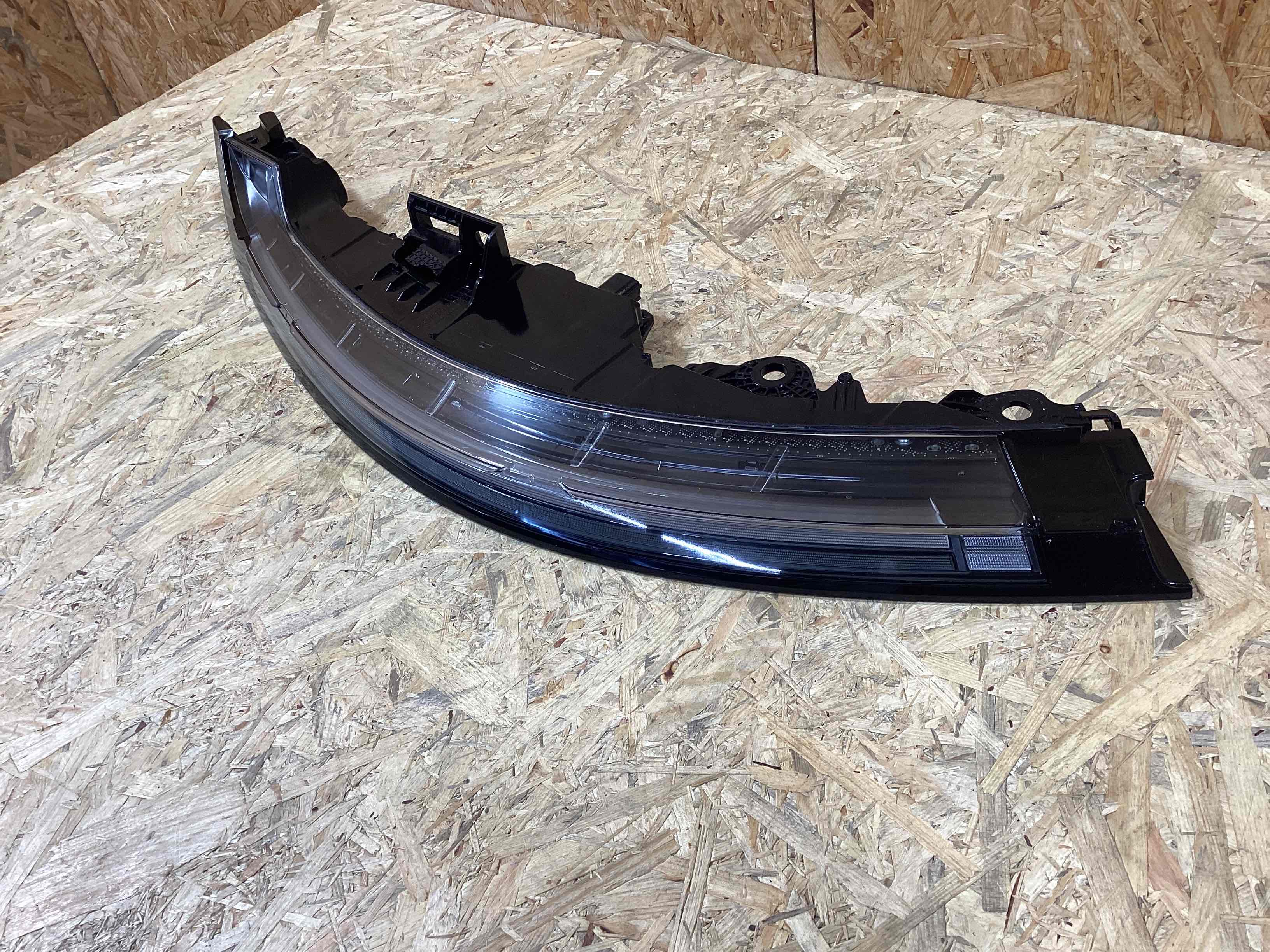 Фонарь задний левый Porsche 911 160426-131