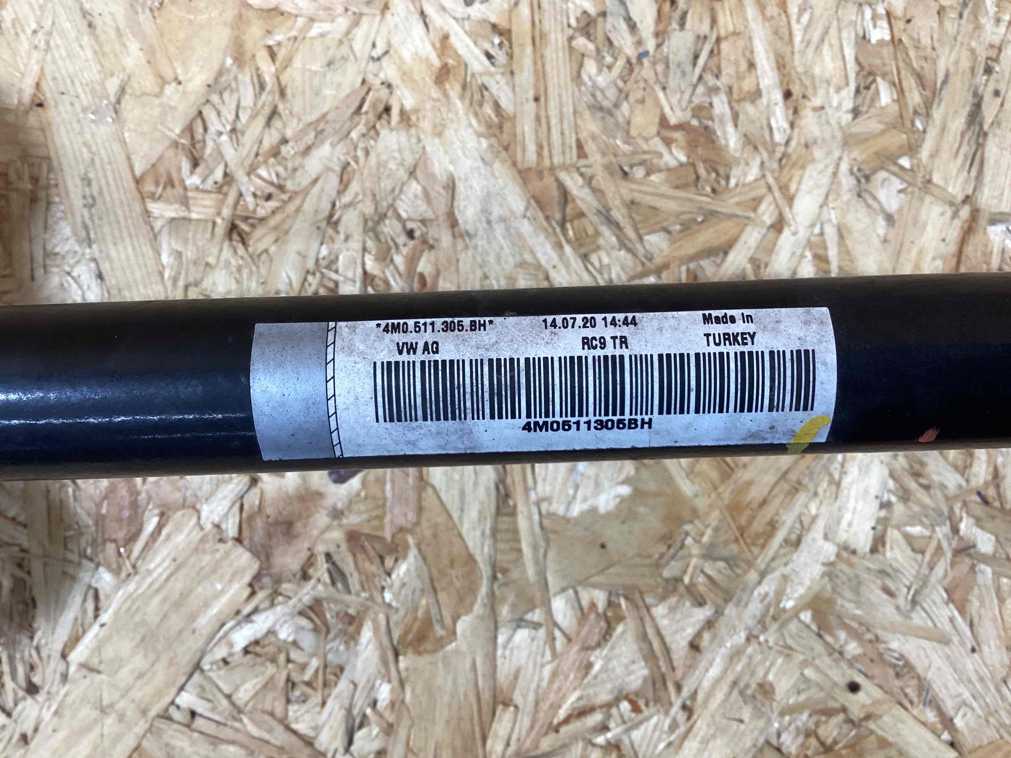 Стабилизатор поперечной устойчивости Porsche Cayenne 160925-103