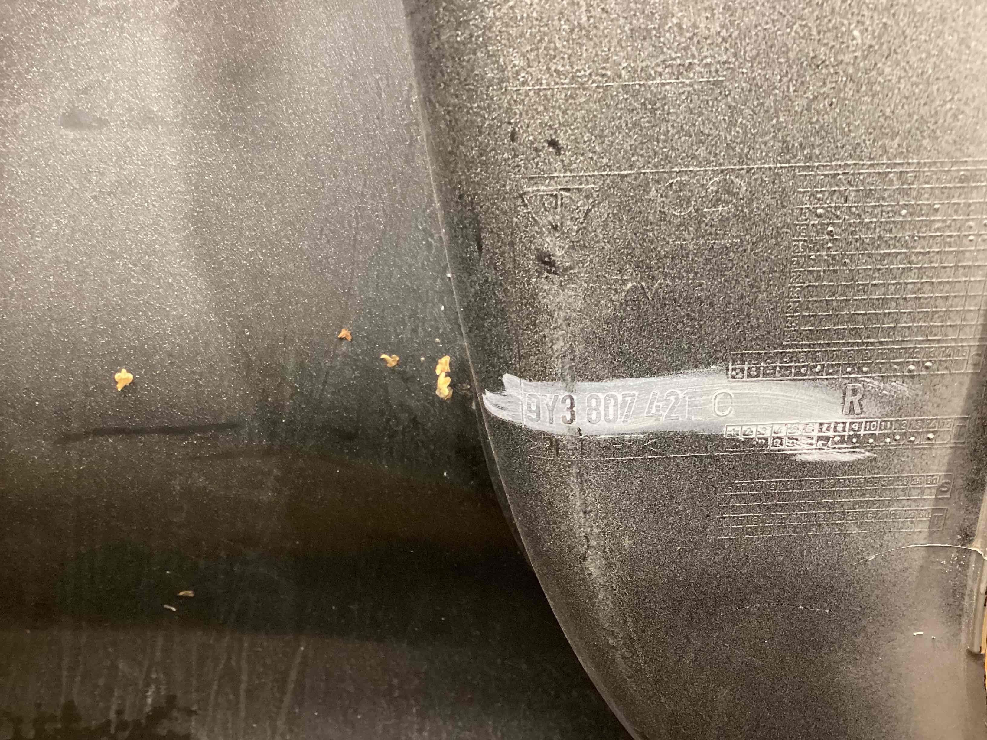 Бампер задній Porsche Cayenne 160926-111