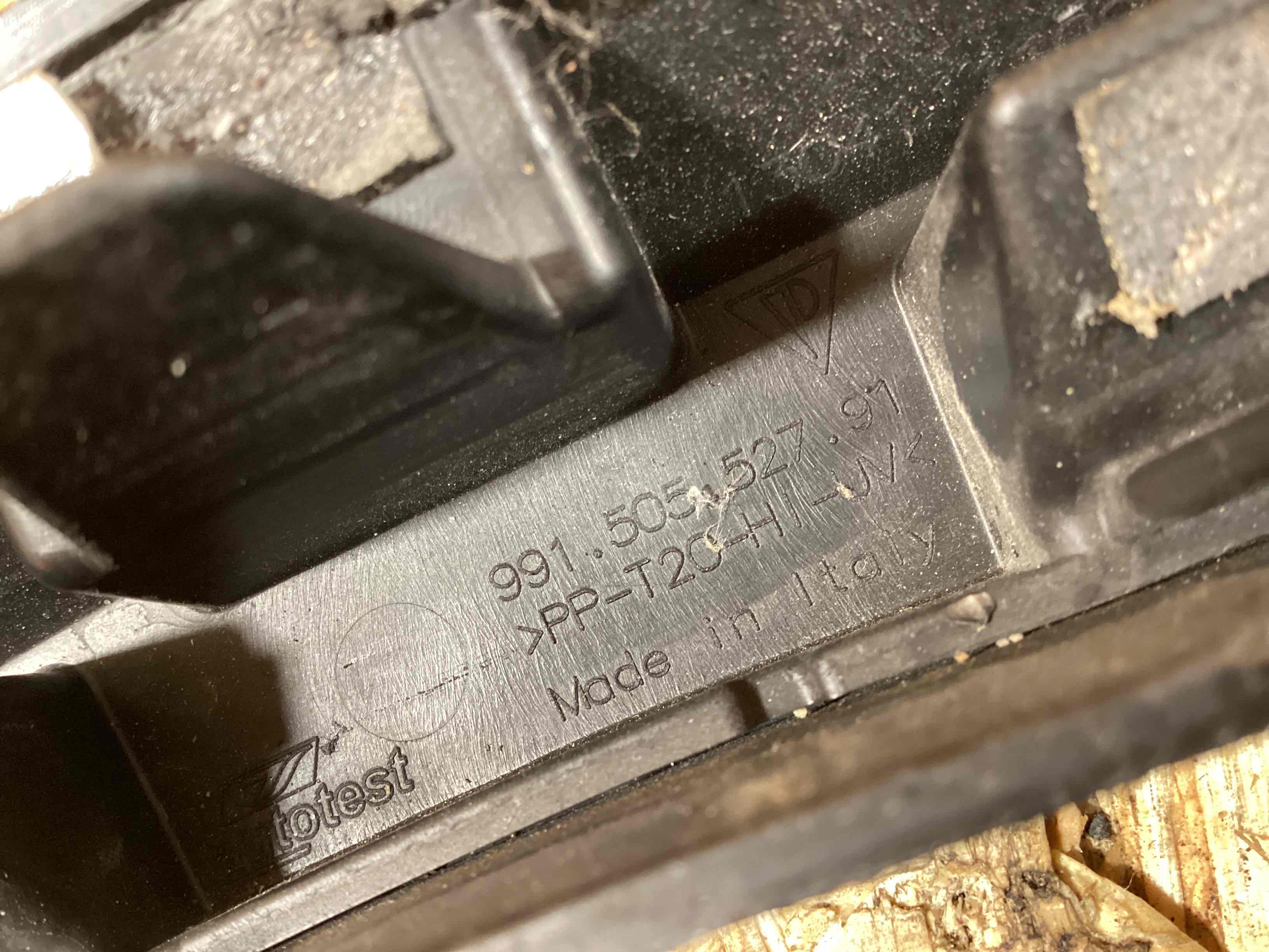 Заглушка, вставка (решетка) в бампер Porsche 911 GT3 161025-103