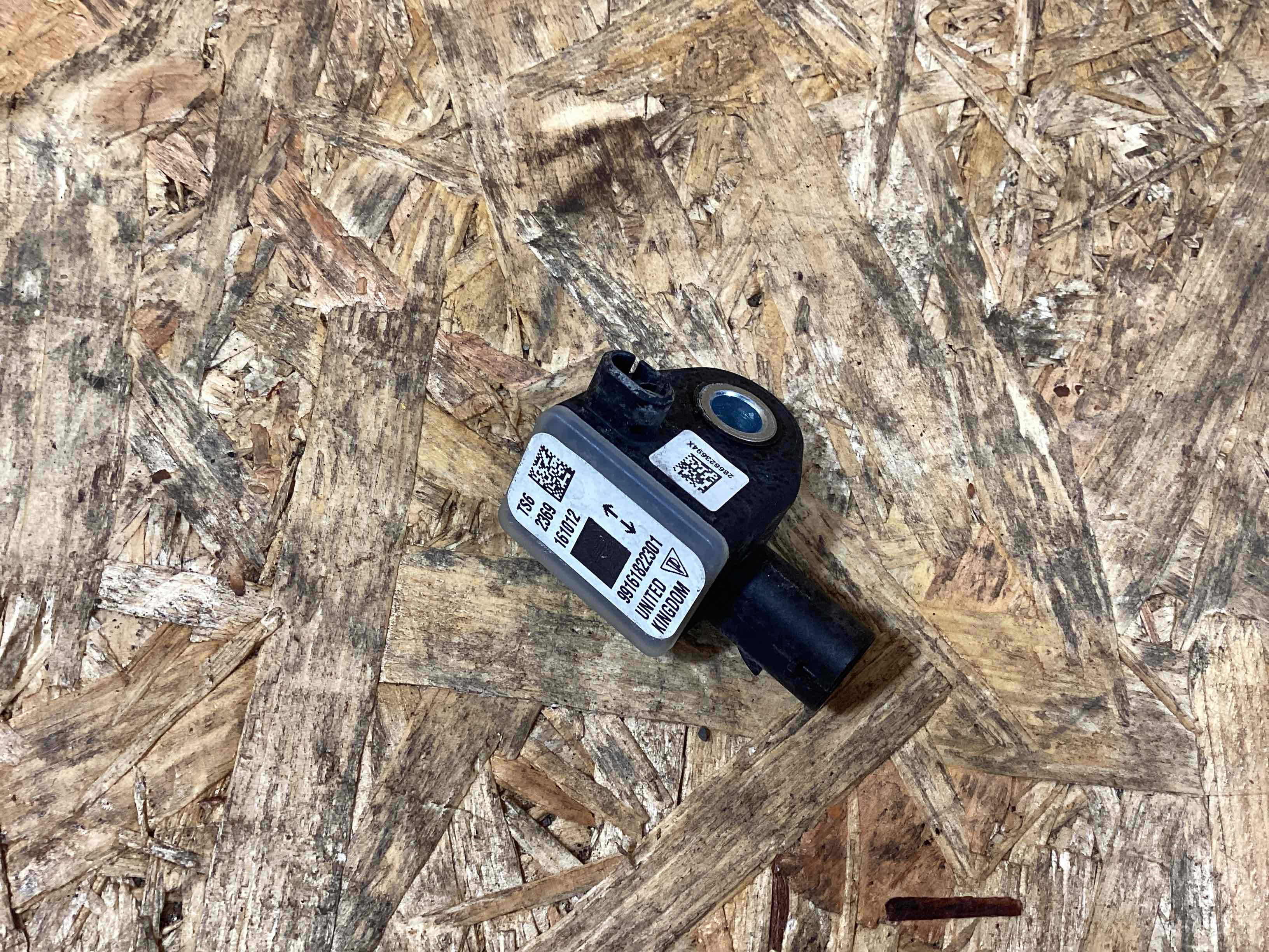 Датчик удара (Airbag), переключатель Porsche 911 161025-109