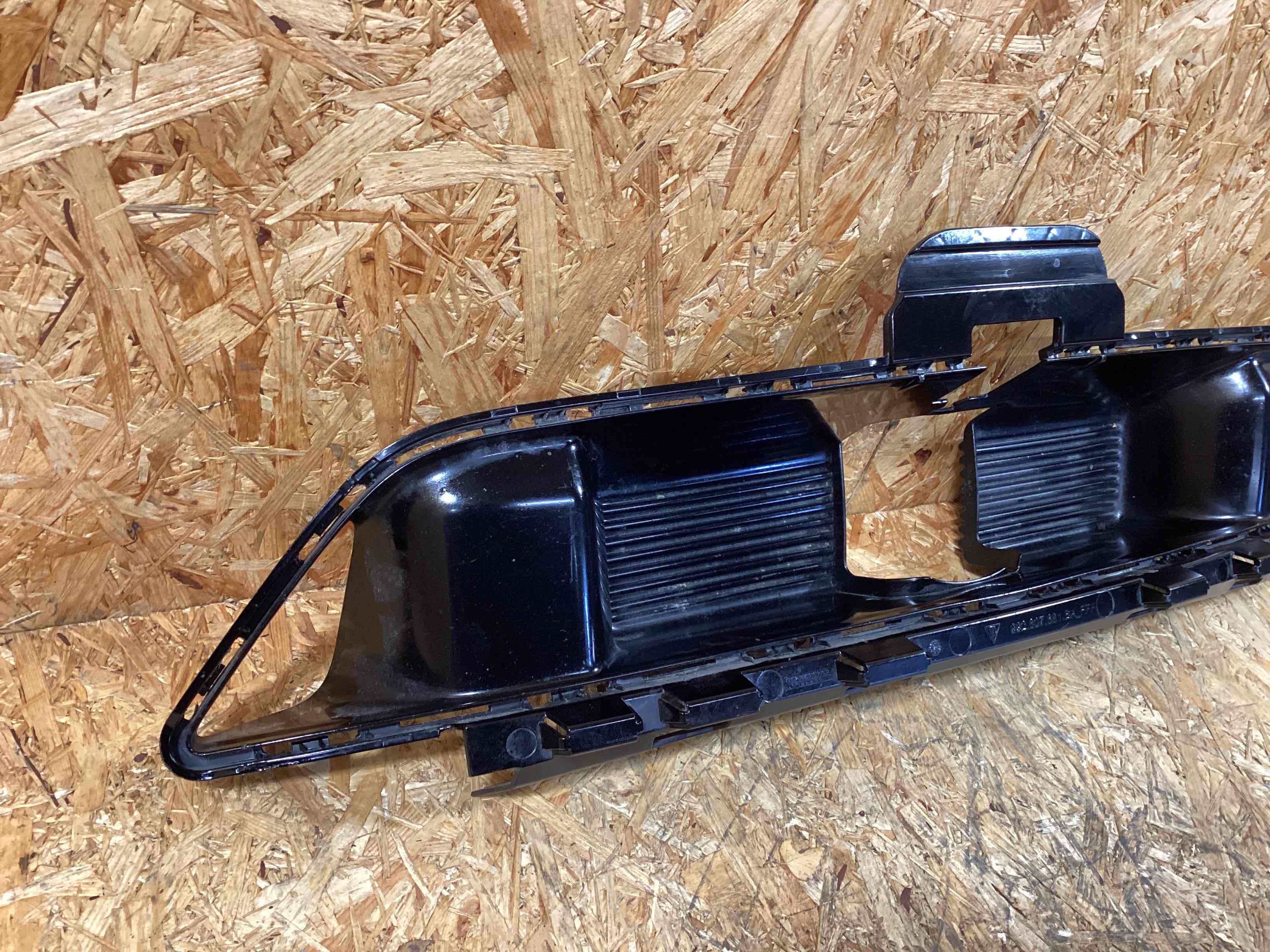 Заглушка, вставка (решетка) в бампер Porsche 911 161025-111