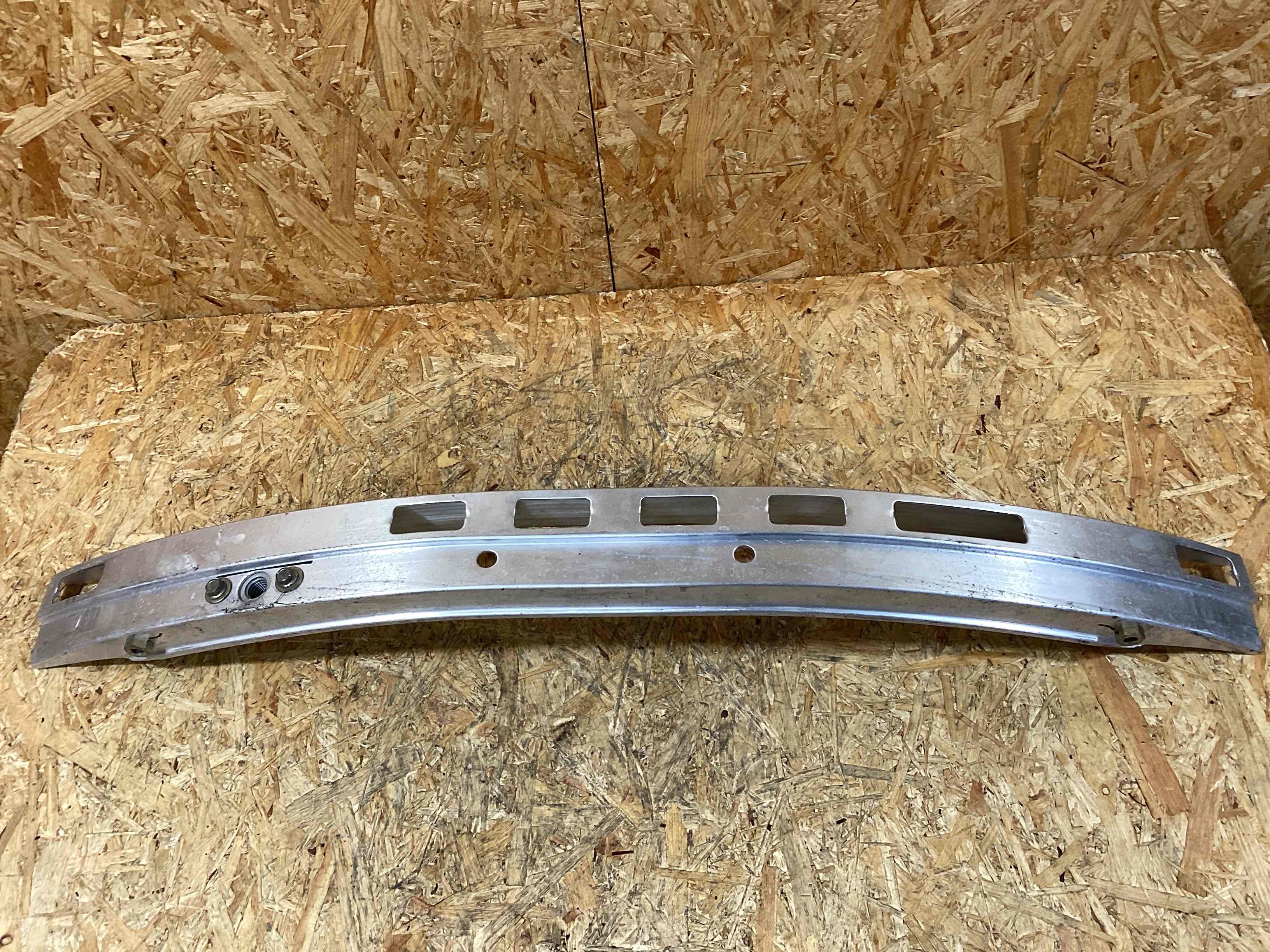 Усилитель бампера Porsche 911 161025-115