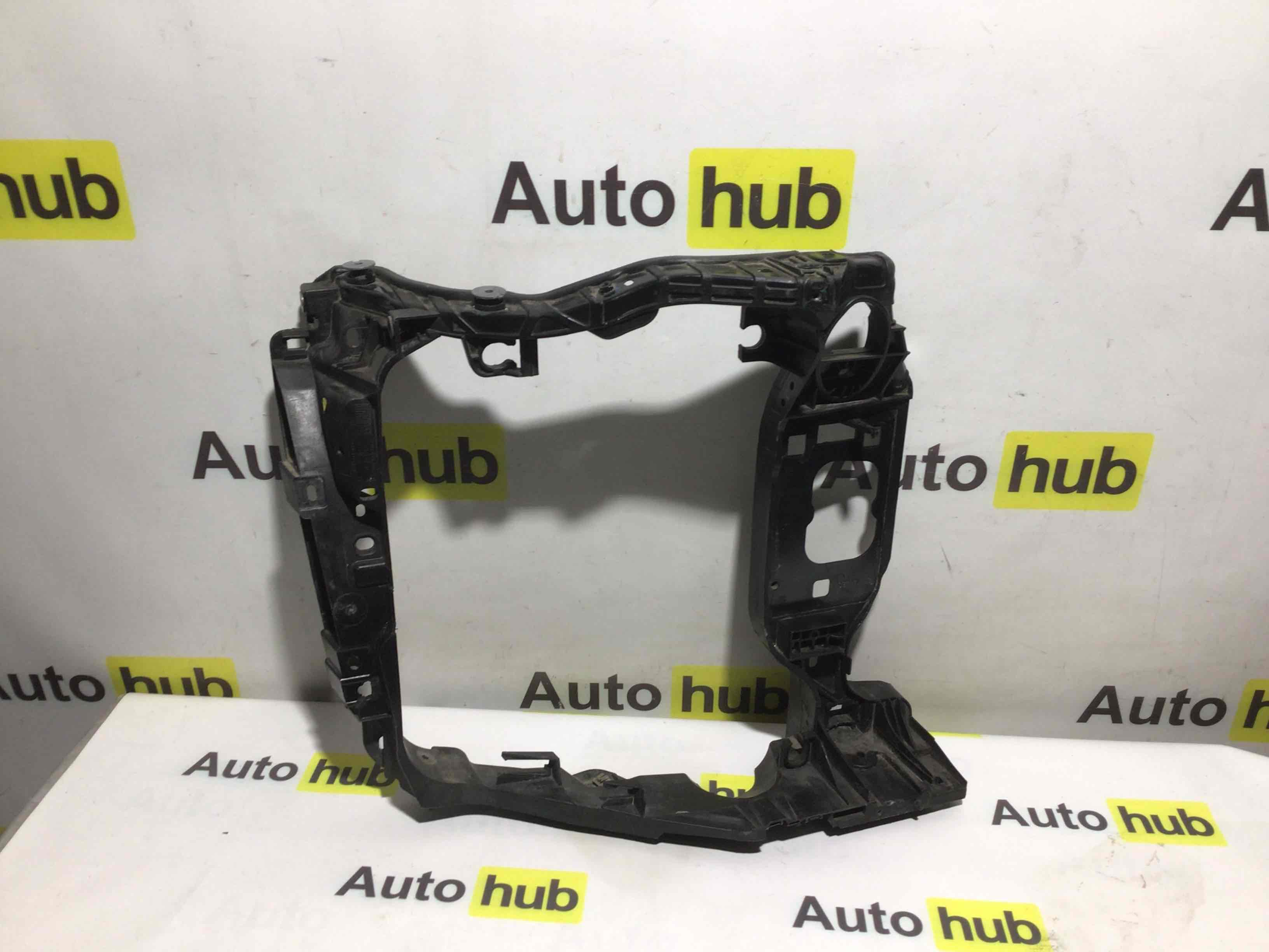 Опора радиатора, крепление/кронштейн, уплотнитель радиатора Porsche Macan 161225-003