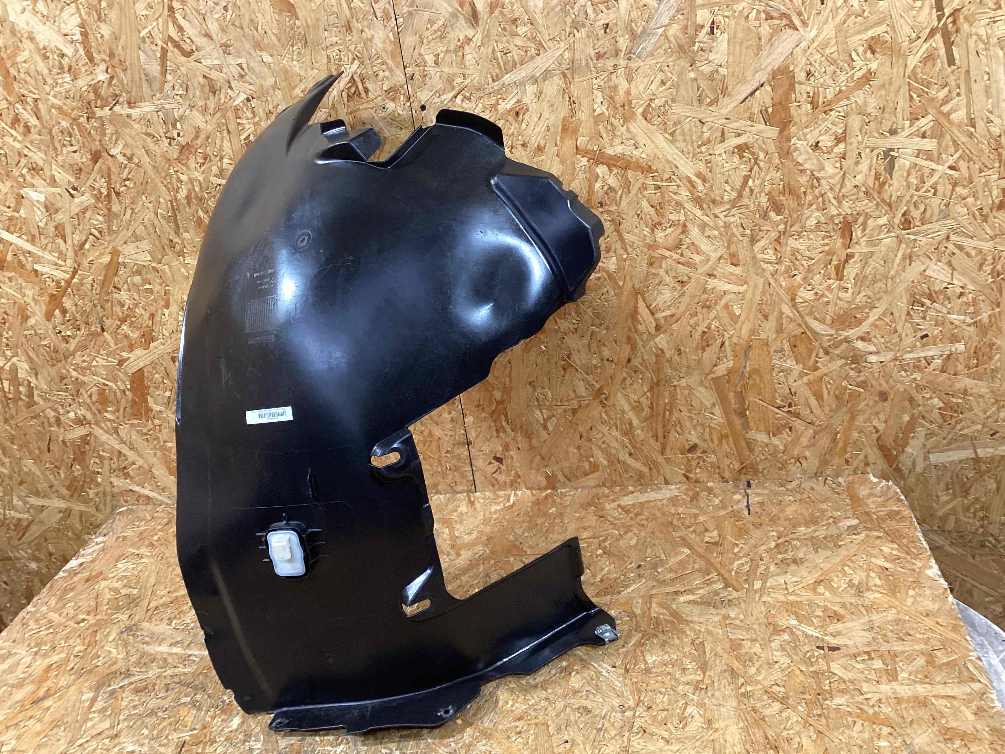 Защита арок передняя левая (подкрылок) Porsche 911 161225-101