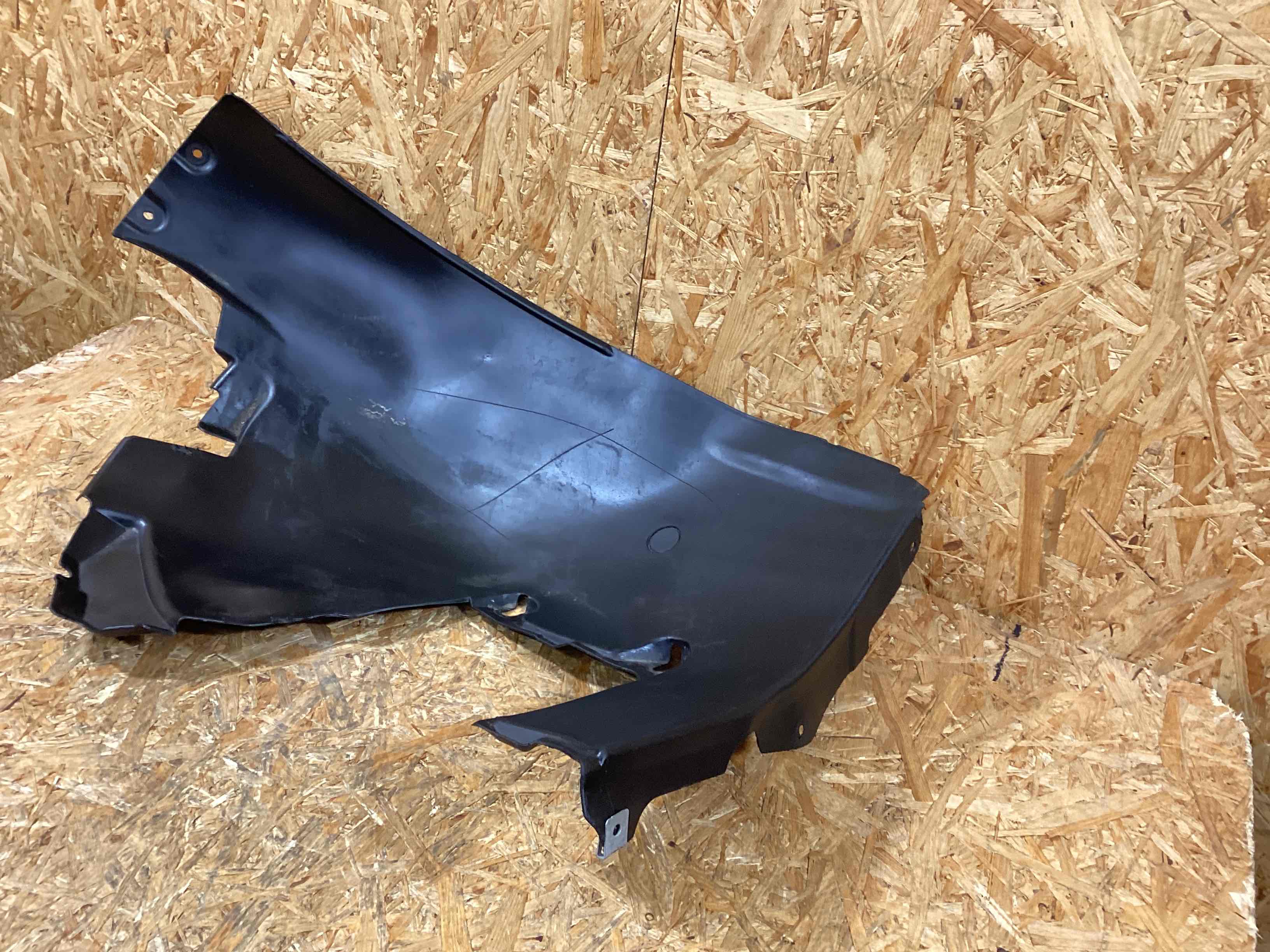 Защита арок передняя левая (подкрылок) Porsche 911 161225-101