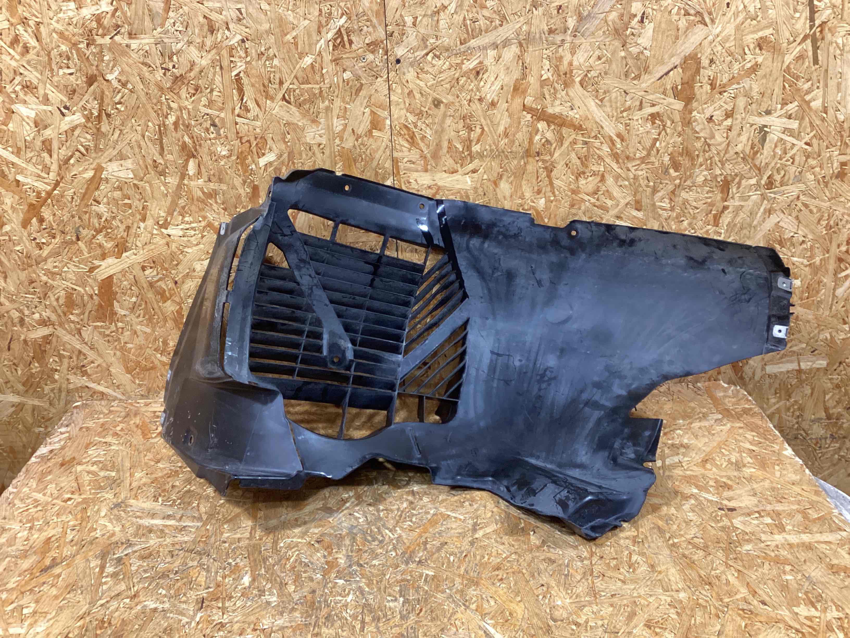 Защита арок передняя левая (подкрылок) Porsche 911 161225-102