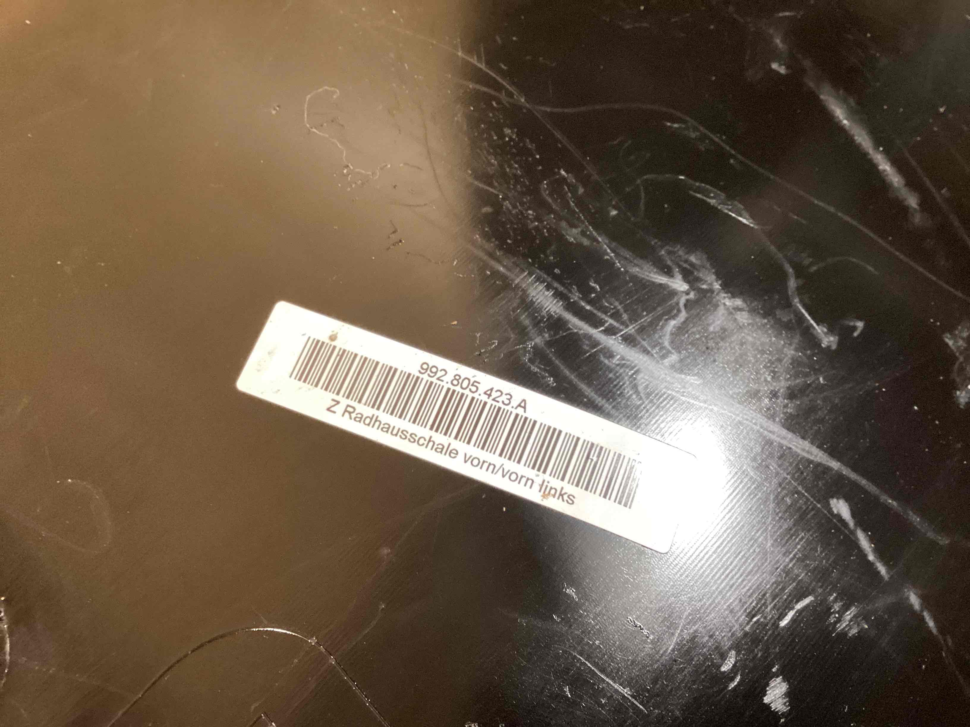 Защита арок передняя левая (подкрылок) Porsche 911 161225-102