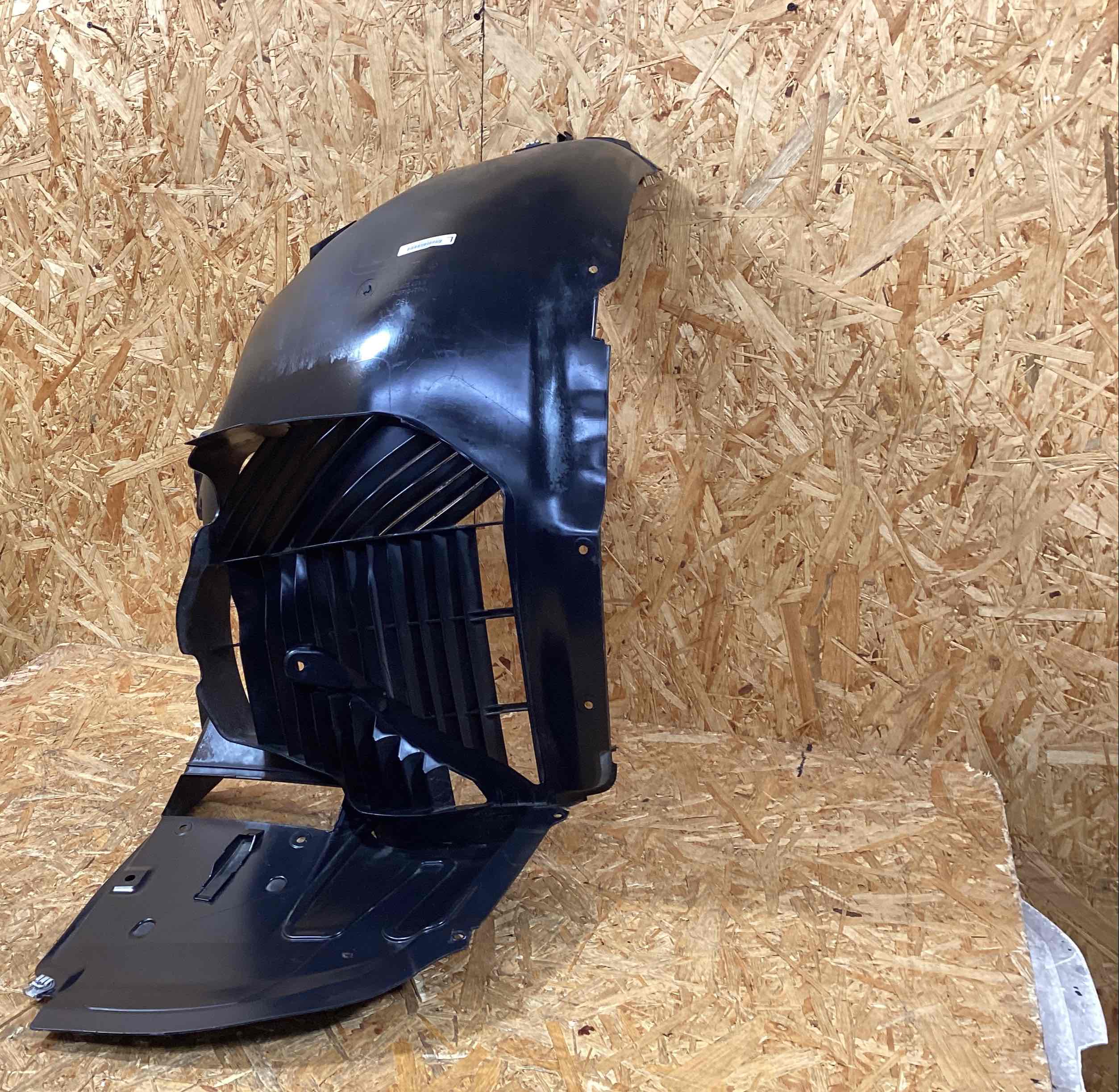 Защита арок передняя левая (подкрылок) Porsche 911 161225-103