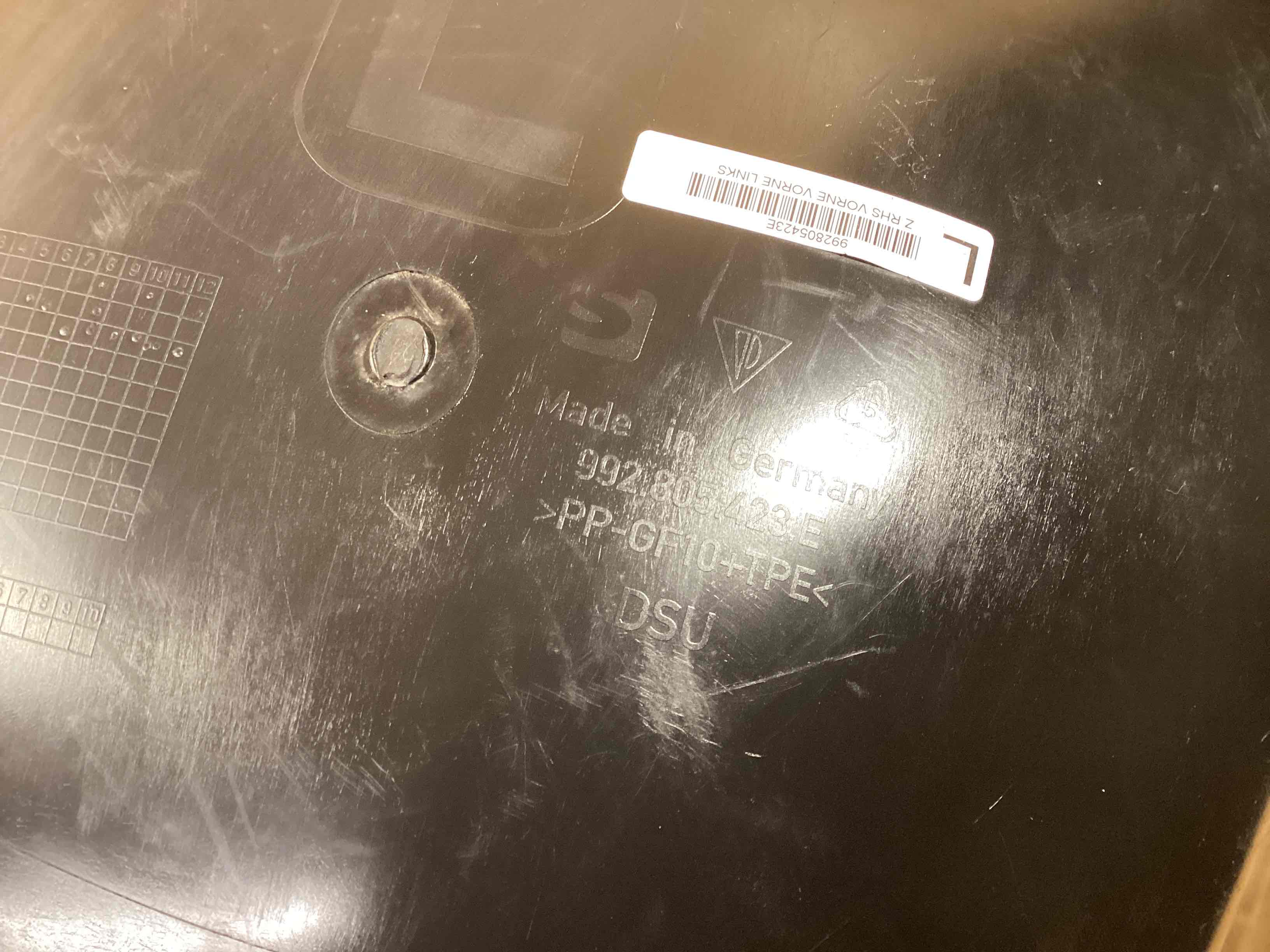 Защита арок передняя левая (подкрылок) Porsche 911 161225-103