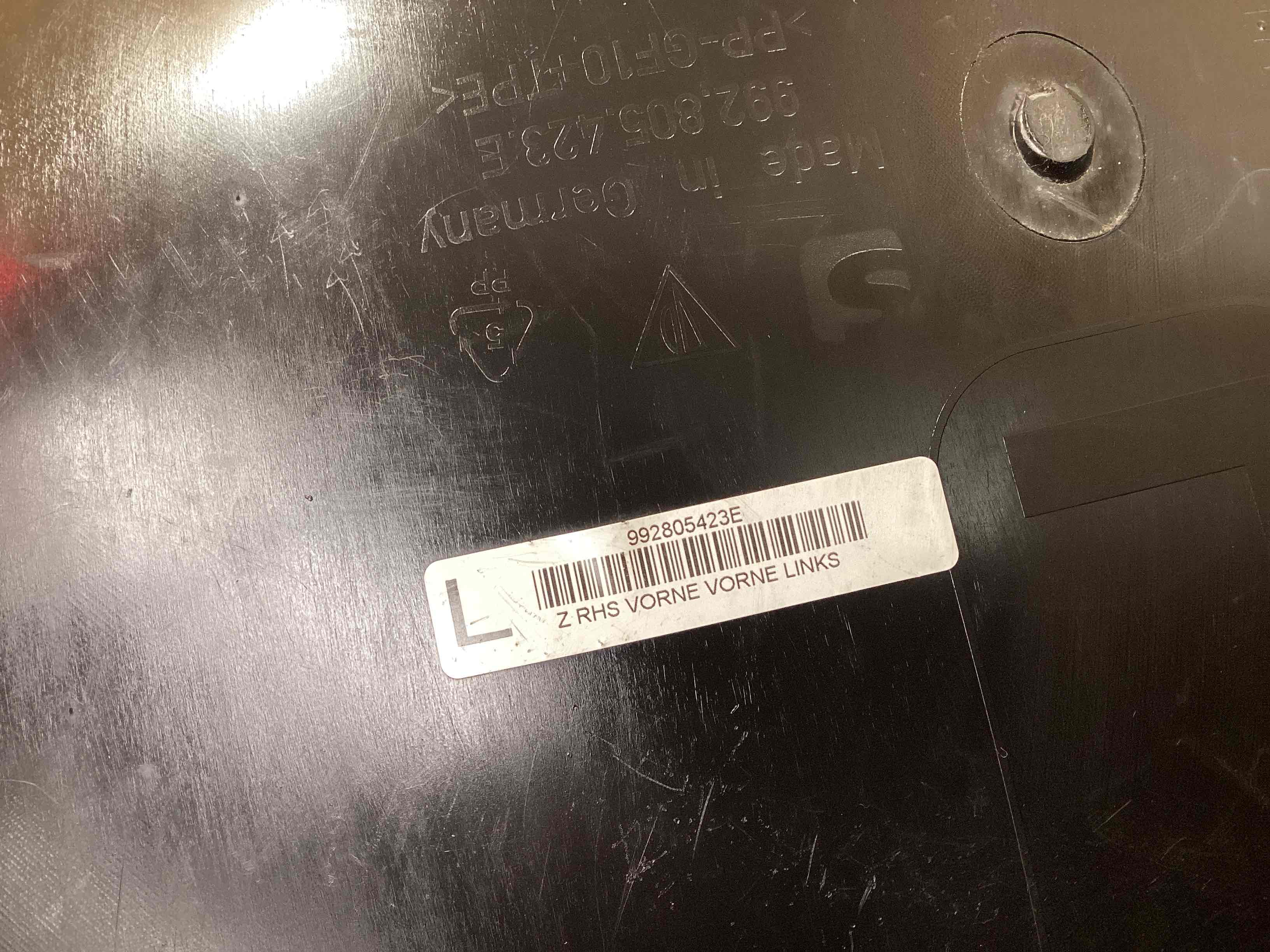 Защита арок передняя левая (подкрылок) Porsche 911 161225-103