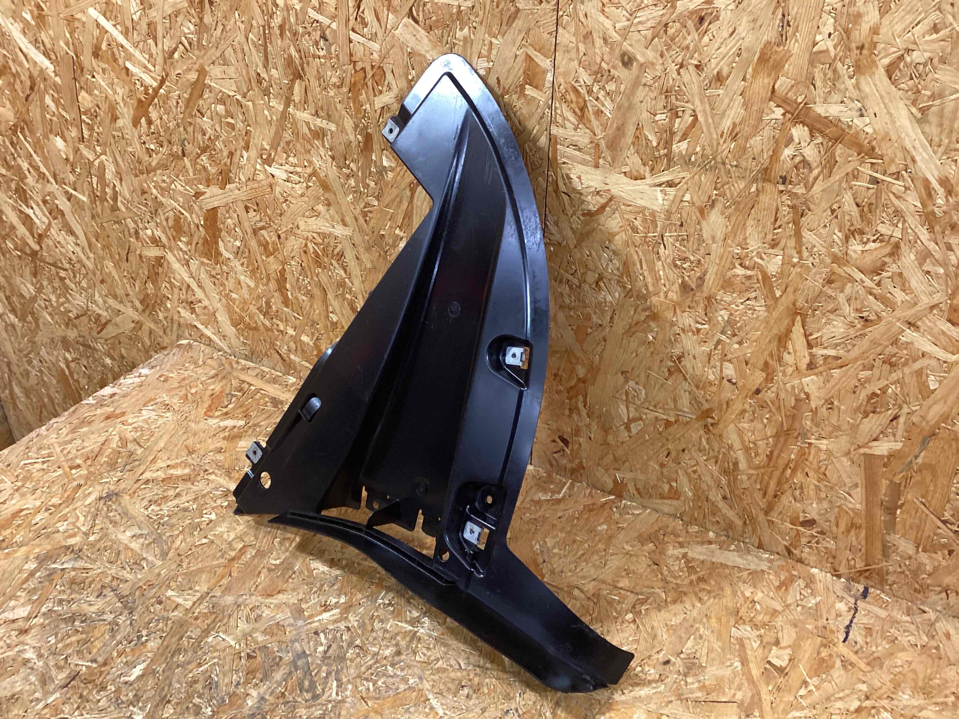 Защита арок передняя левая (подкрылок) Porsche Macan 161225-106