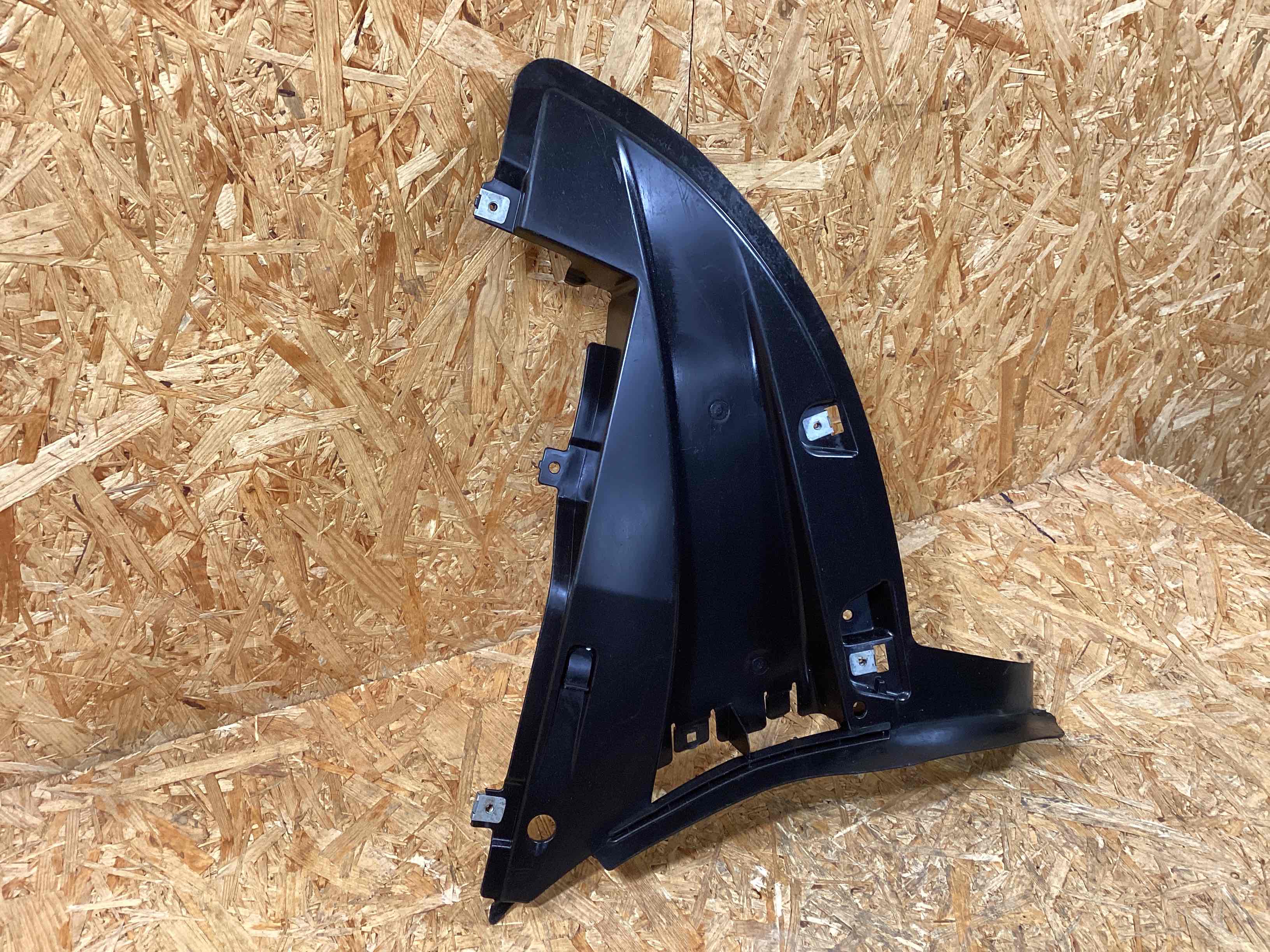 Защита арок передняя левая (подкрылок) Porsche Macan 161225-106