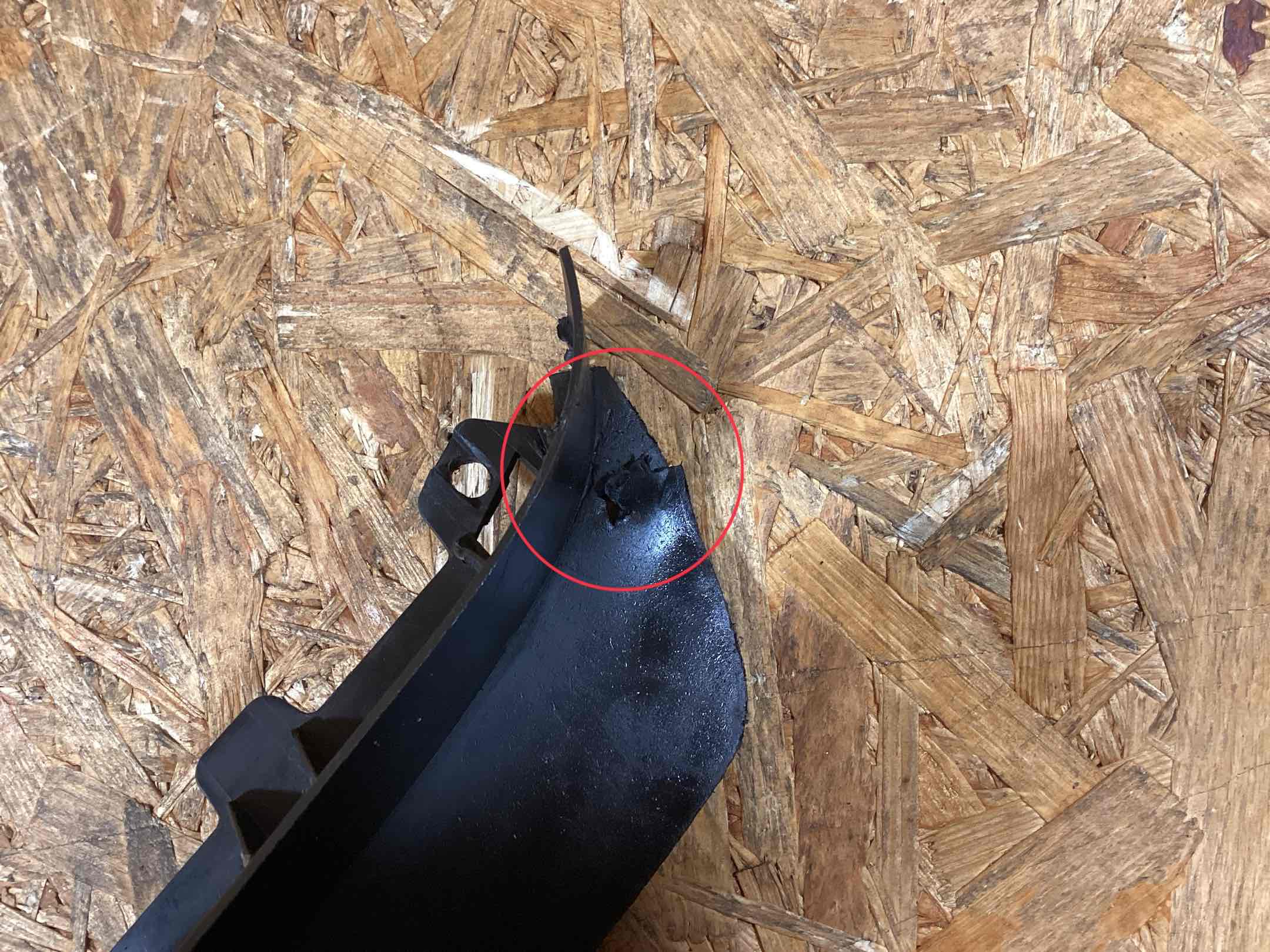 Защита арок передняя левая (подкрылок) Porsche Macan 161225-106