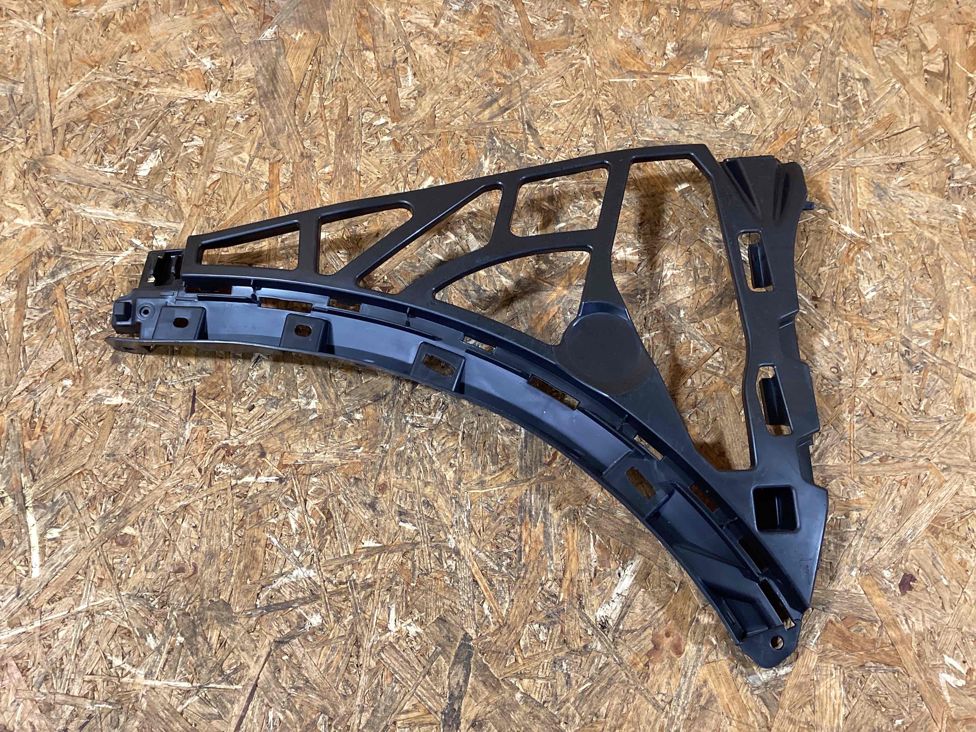 Крепление бампера Porsche Cayenne 170226-110