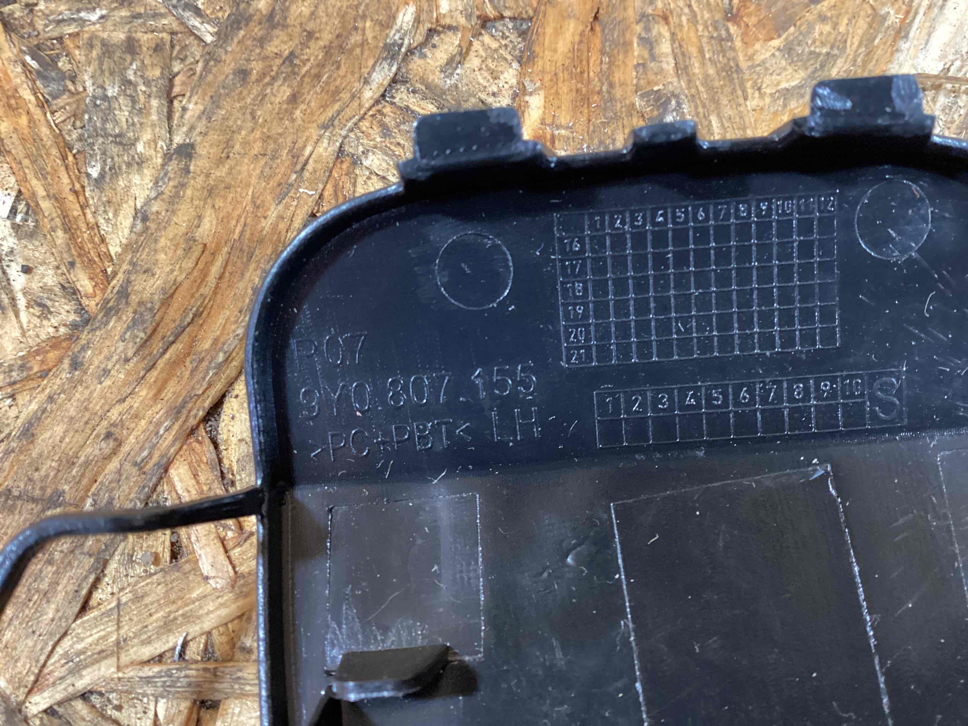 Заглушка, вставка (решетка) в бампер Porsche Cayenne 170226-113