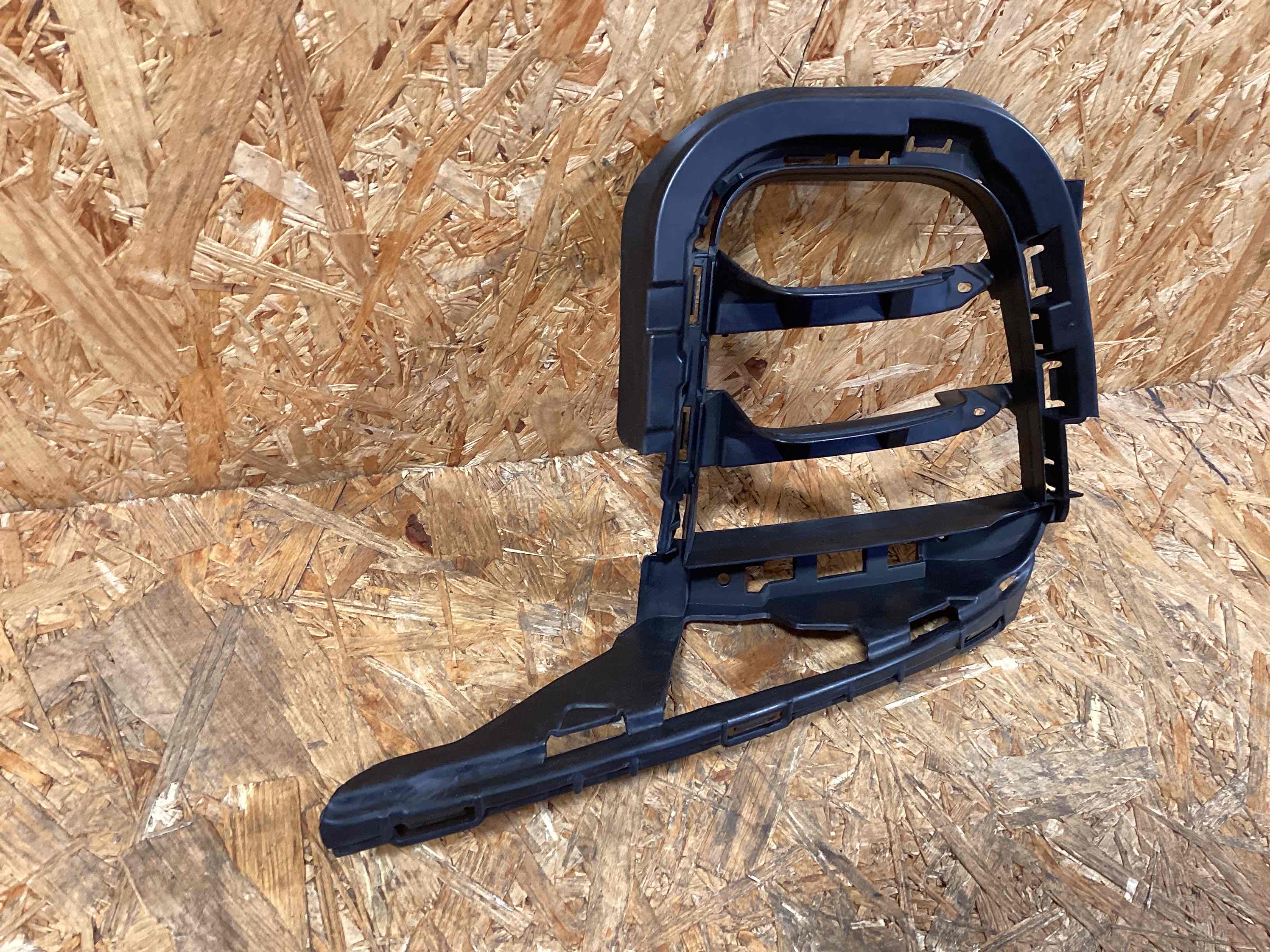 Заглушка, вставка (решетка) в бампер Porsche Macan 170226-115