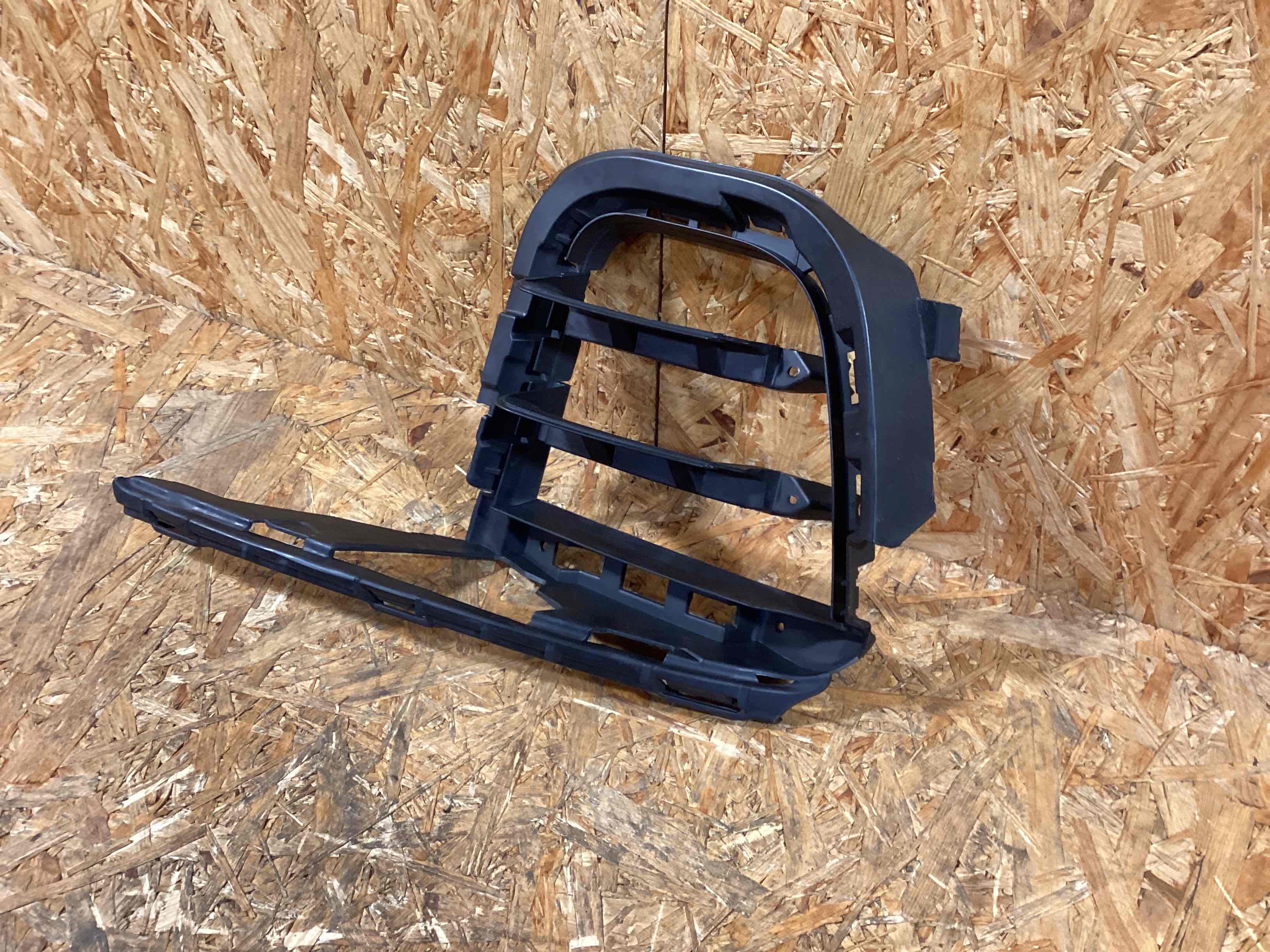 Заглушка, вставка (решетка) в бампер Porsche Macan 170226-115