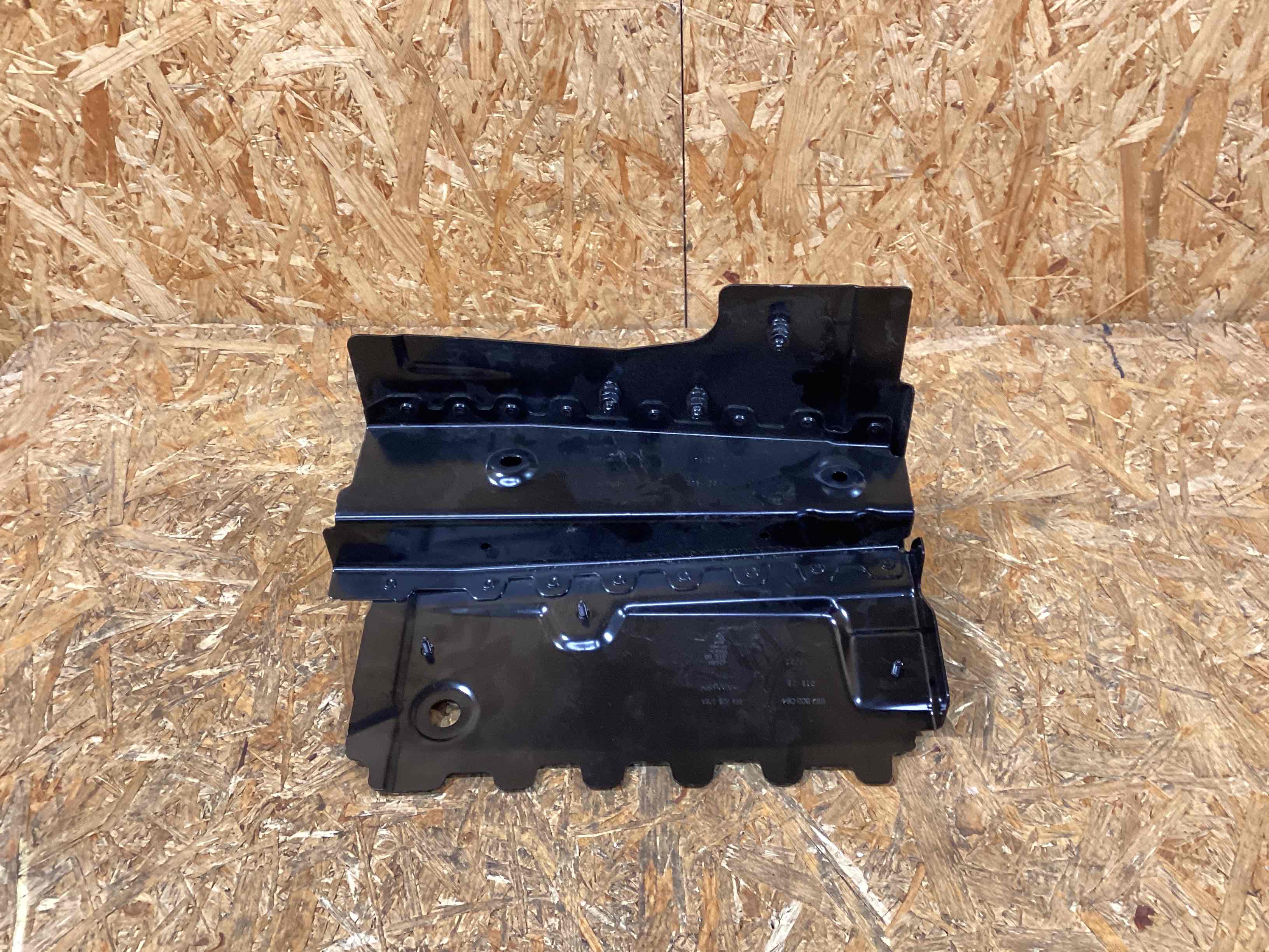 Лонжерон правый Porsche 911 170226-118