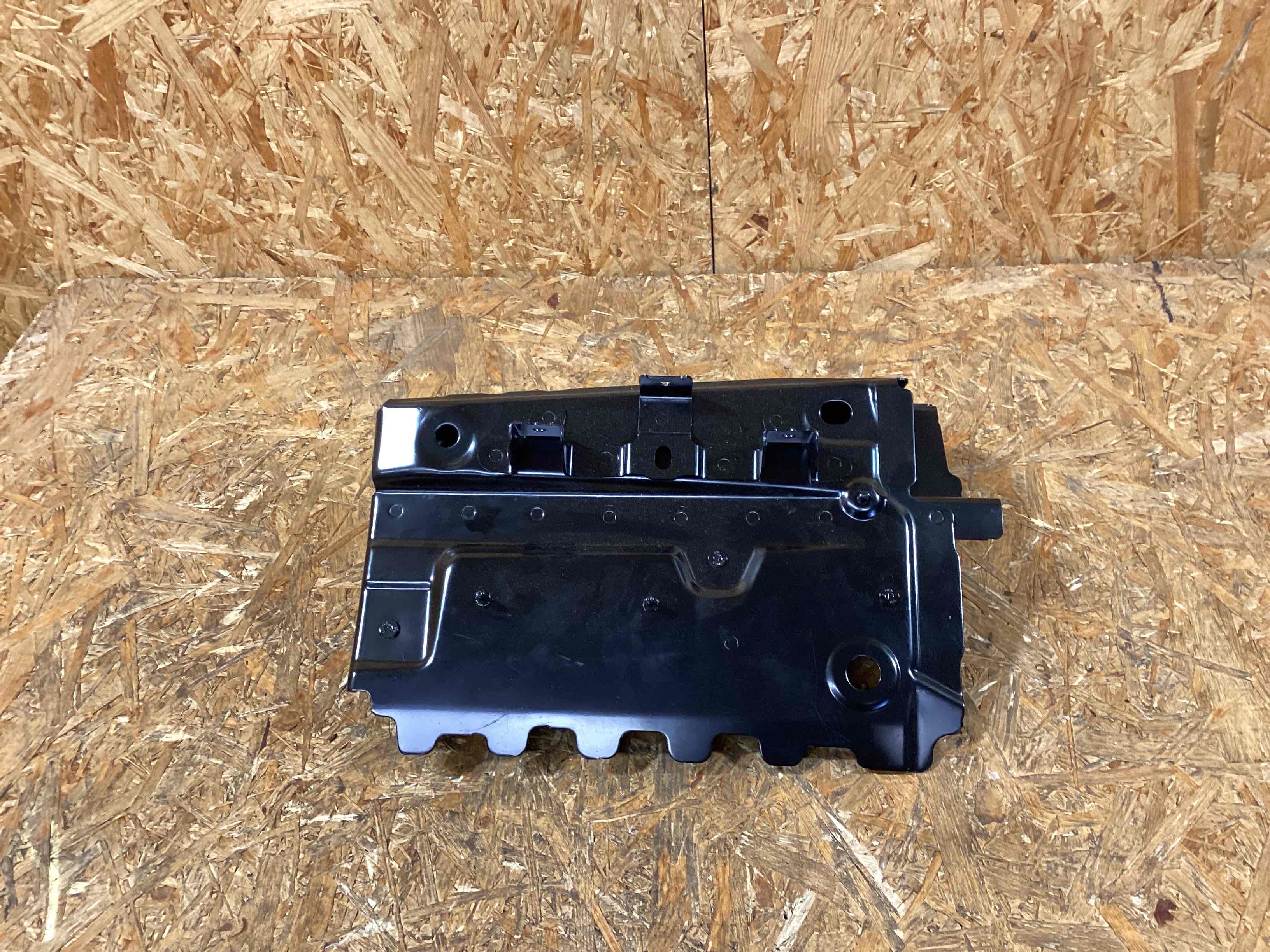 Лонжерон правый Porsche 911 170226-118