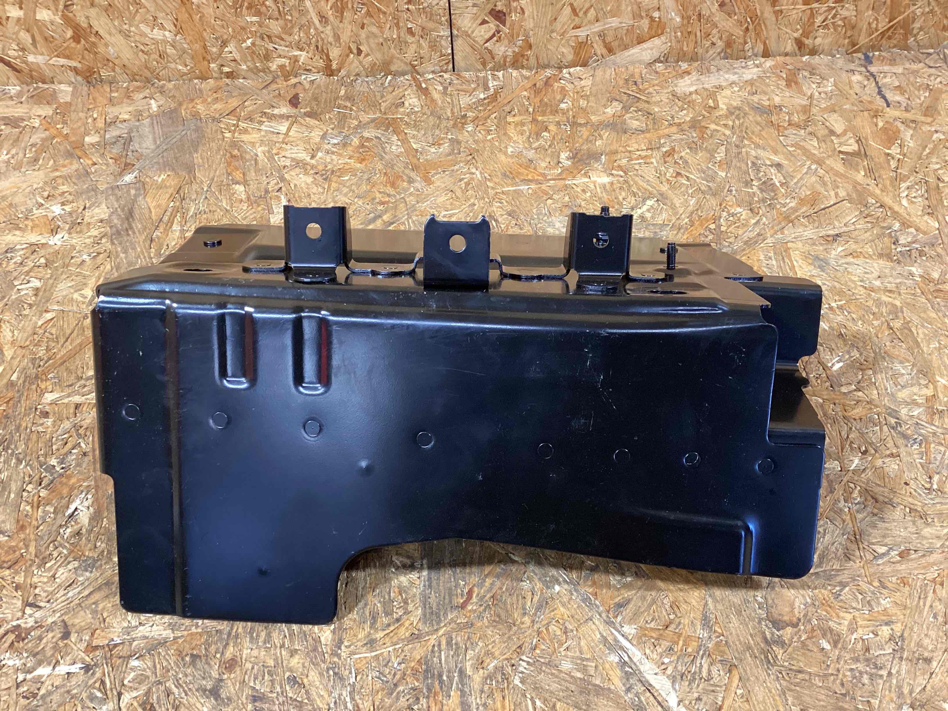 Лонжерон левый Porsche 911 170226-119