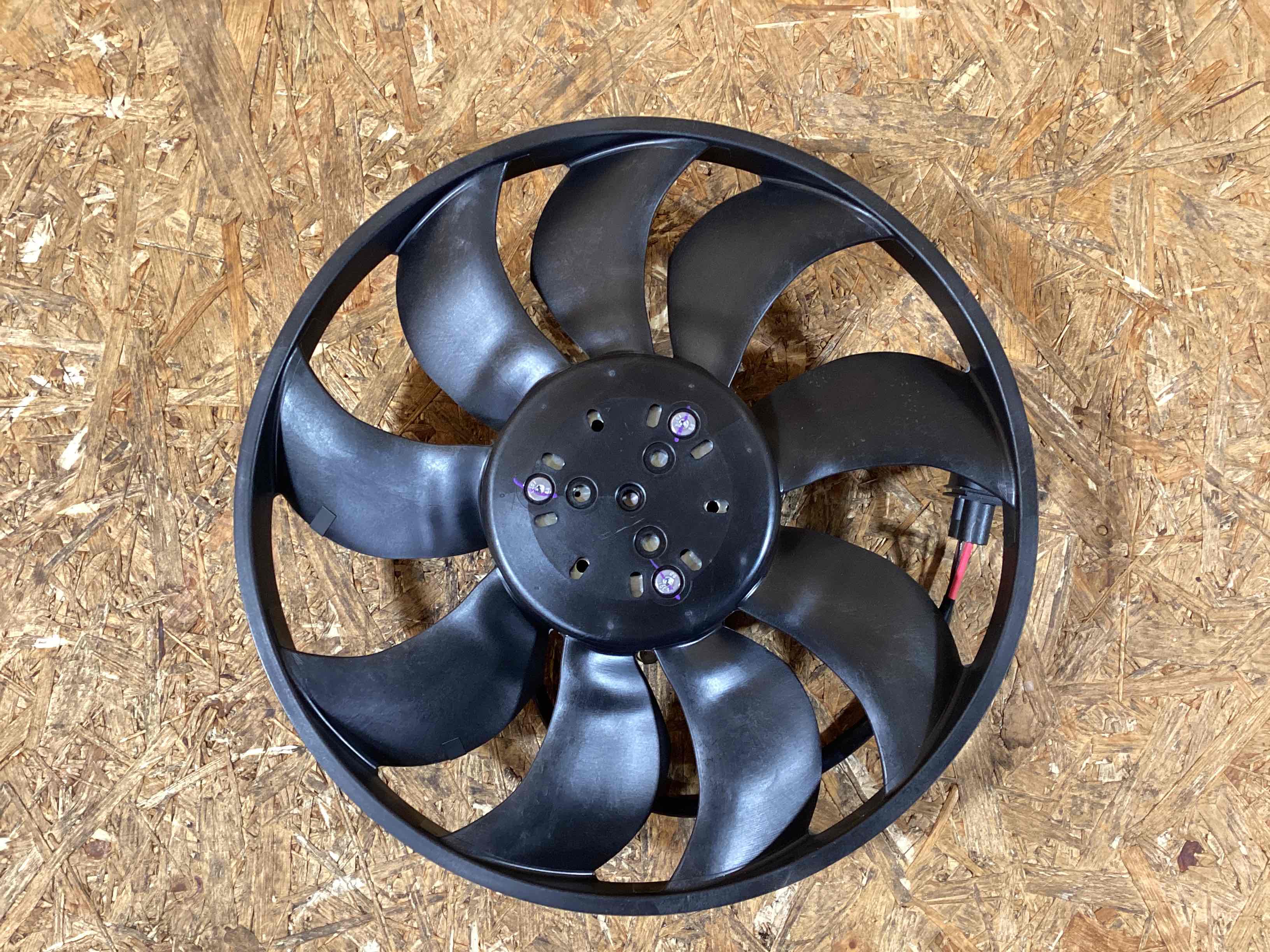 Вентилятор радиатора, вентиляторы Porsche 911 170226-120