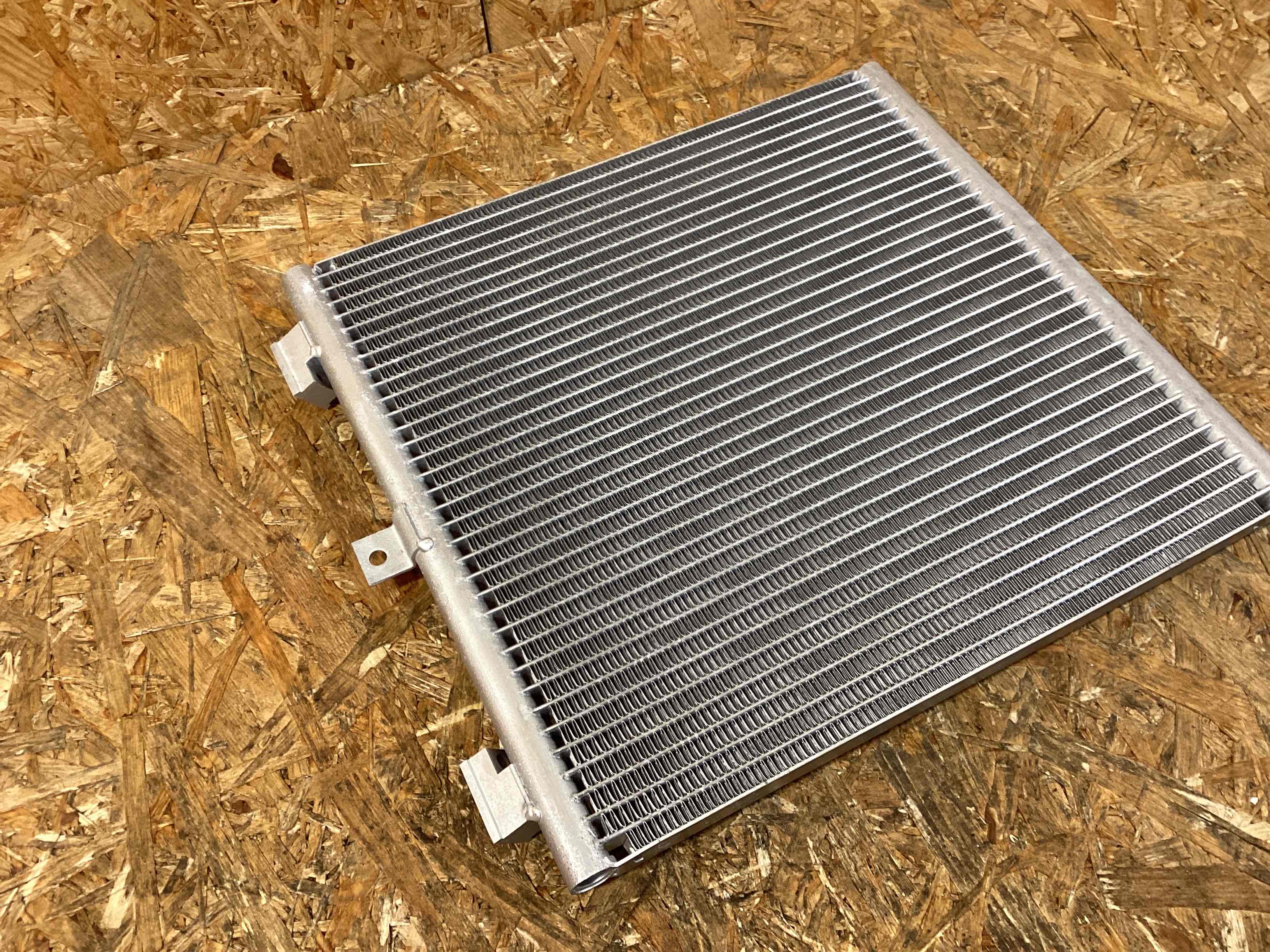 Радиатор кондиционера Porsche 911 170226-122