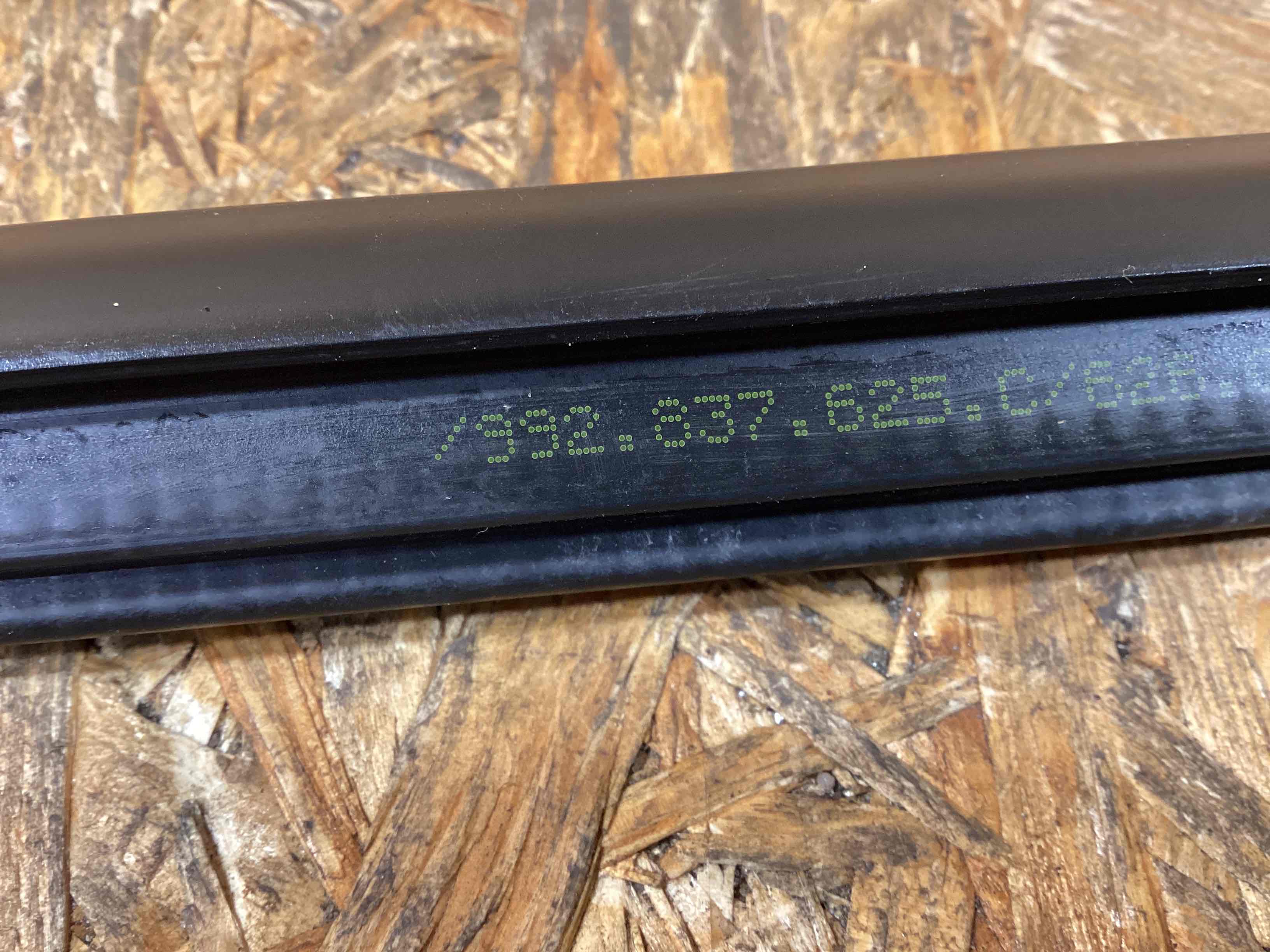 Молдинг двери передней правой Porsche 911 170226-131