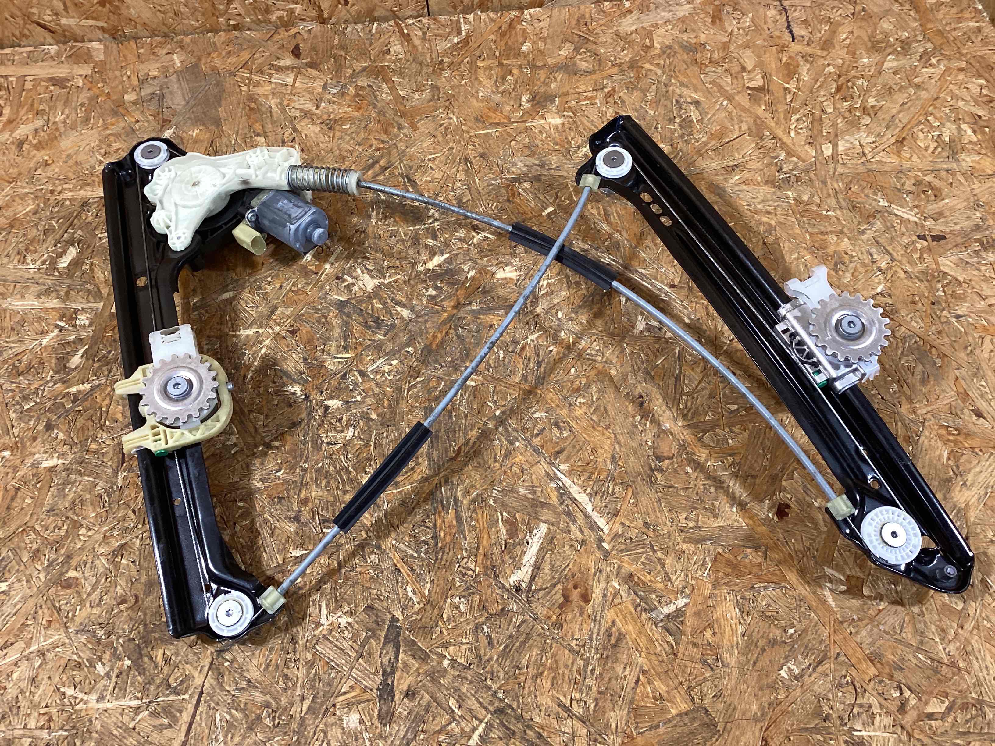 Стеклоподъемник передний правый Porsche 911 170226-134