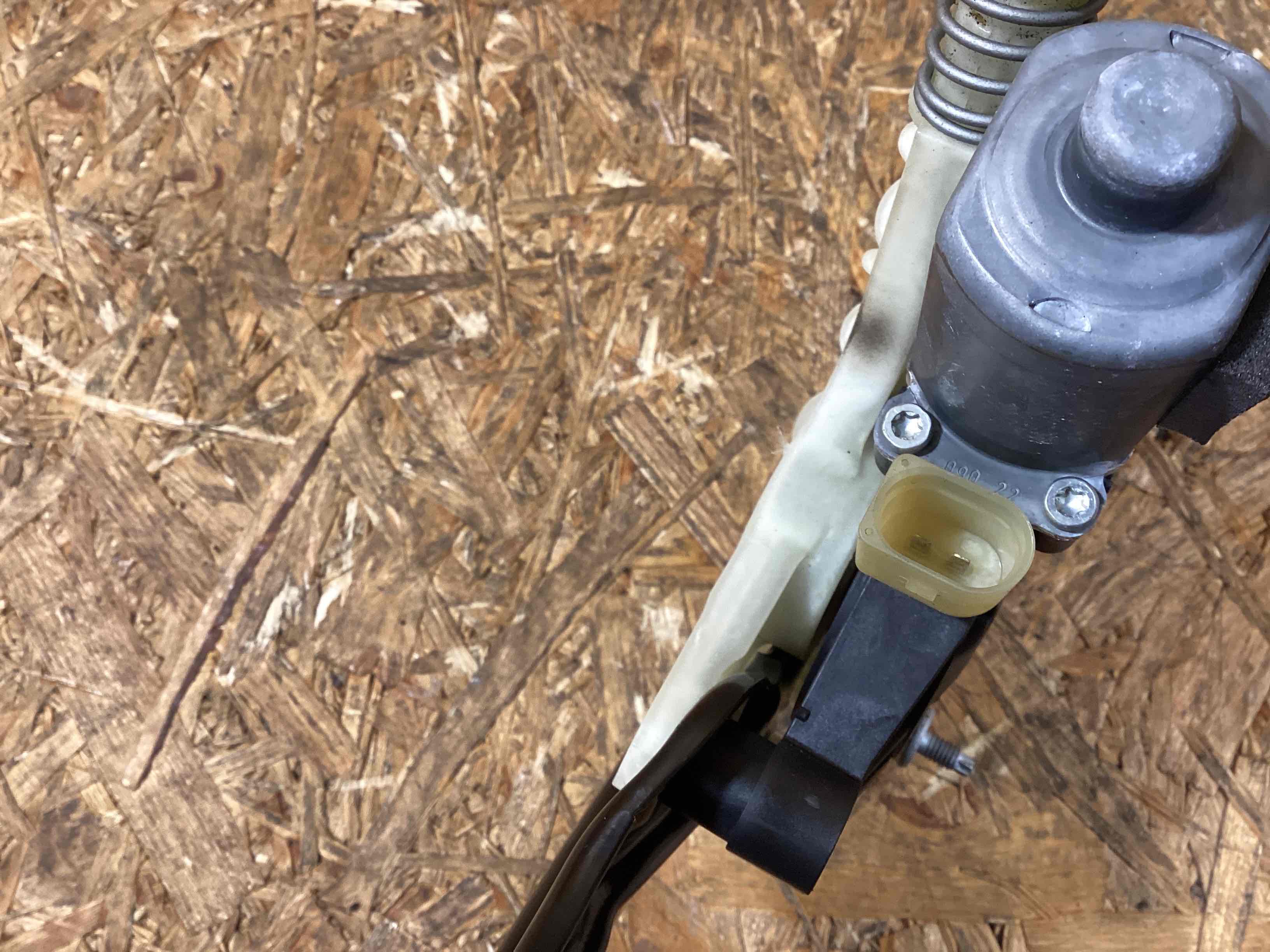 Стеклоподъемник передний правый Porsche 911 170226-134