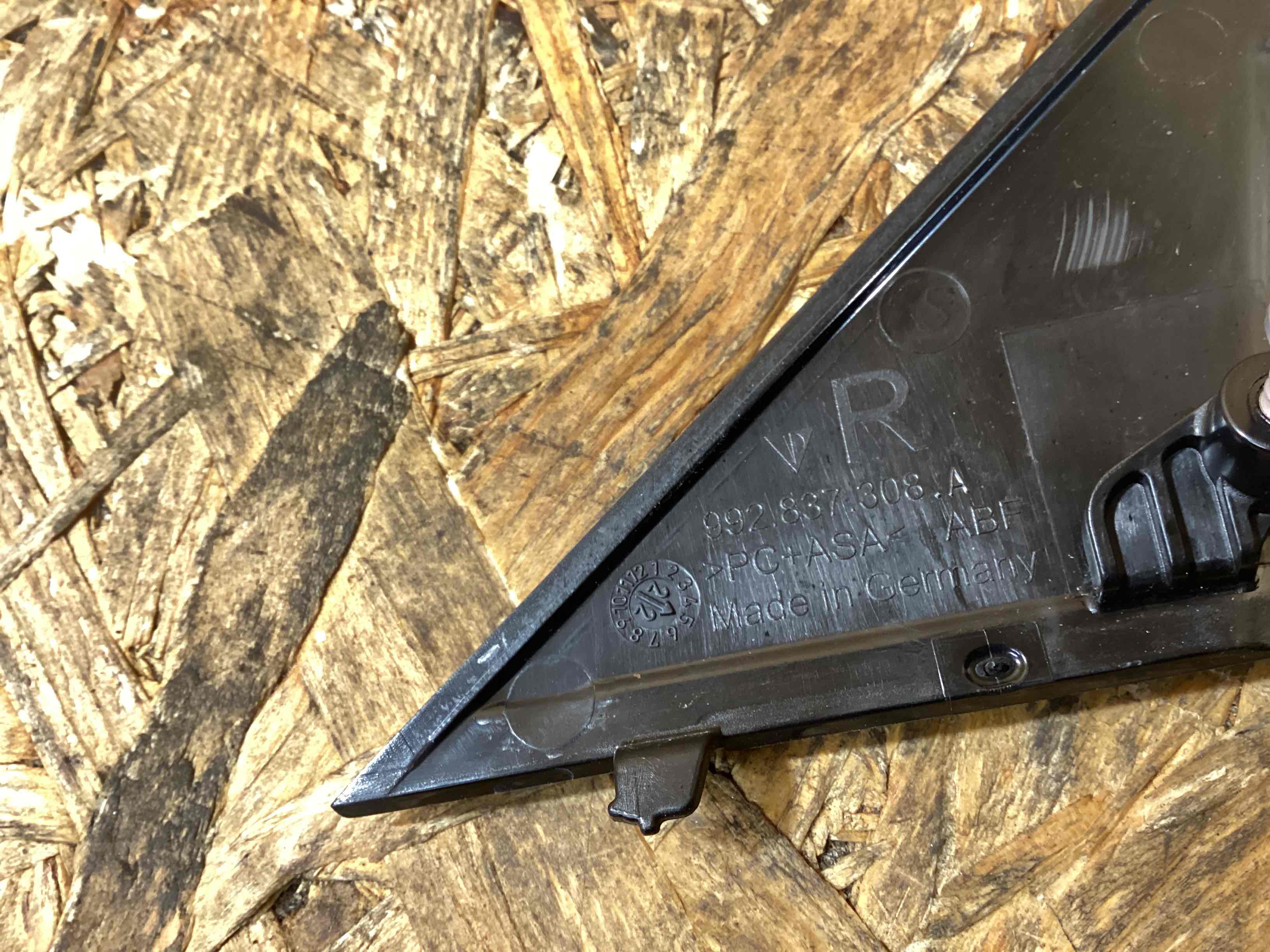 Молдинг двери передней правой Porsche 911 170226-138