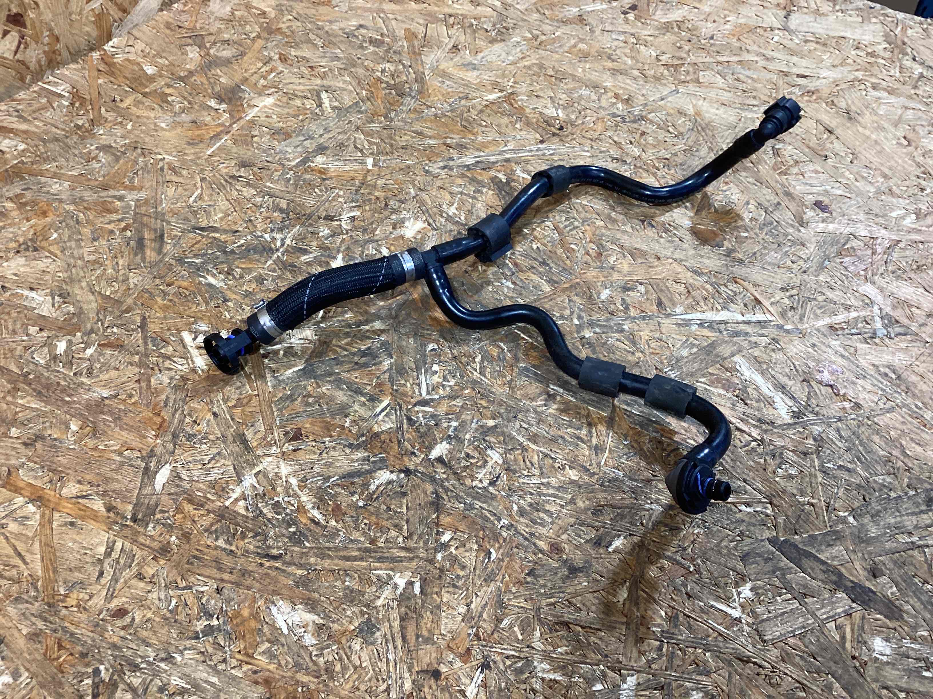 Патрубок Porsche Panamera 170226-145