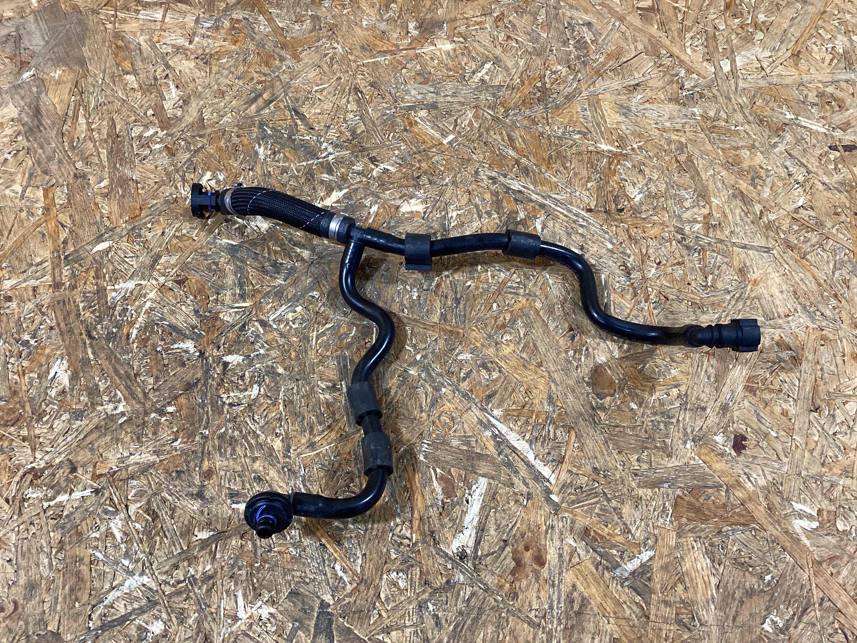 Патрубок Porsche Panamera 170226-145