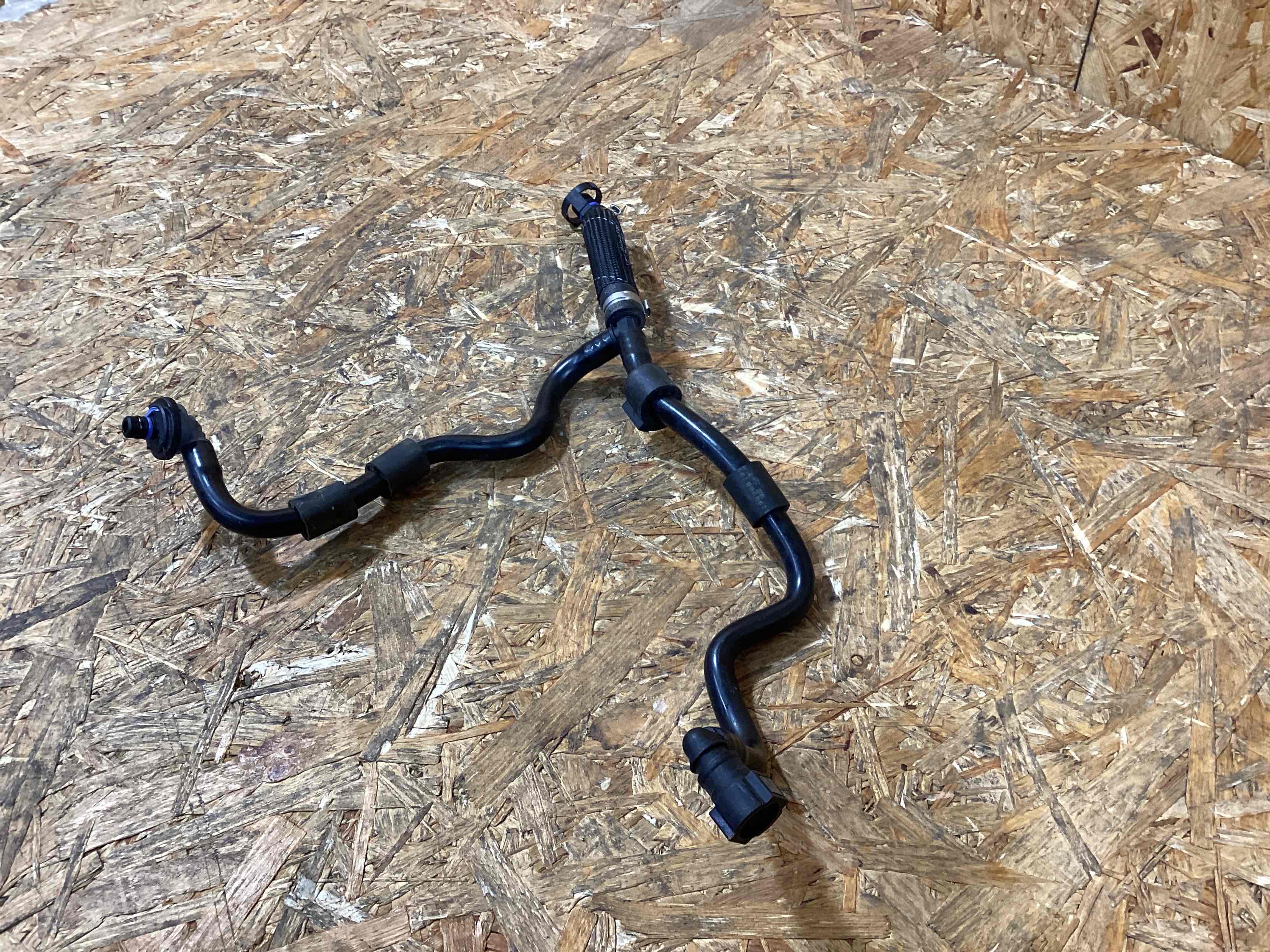 Патрубок Porsche Panamera 170226-145