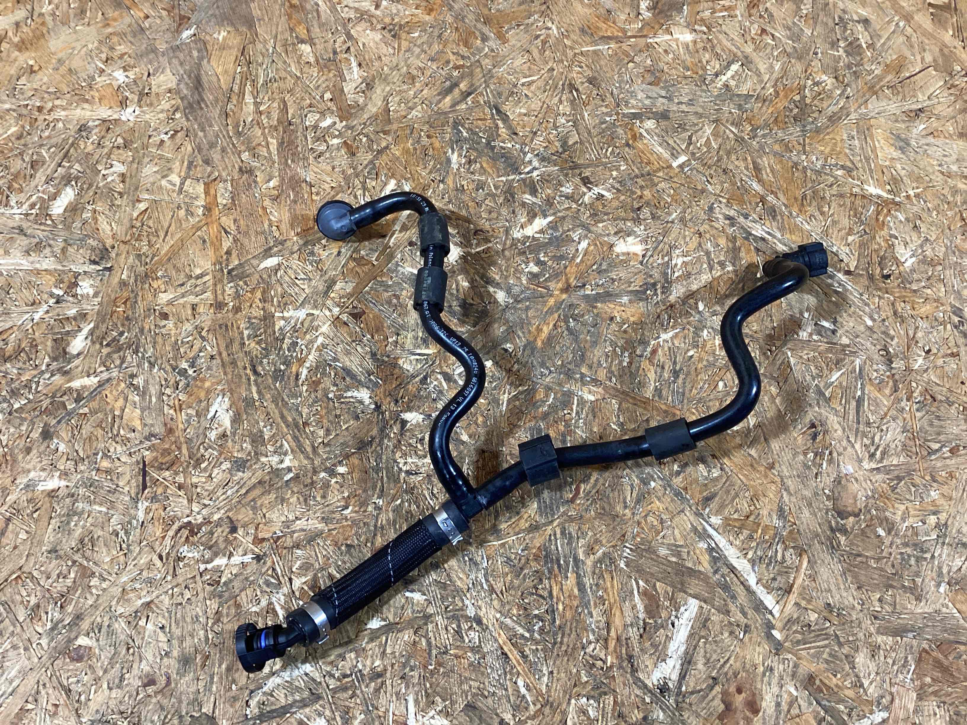 Патрубок Porsche Panamera 170226-145