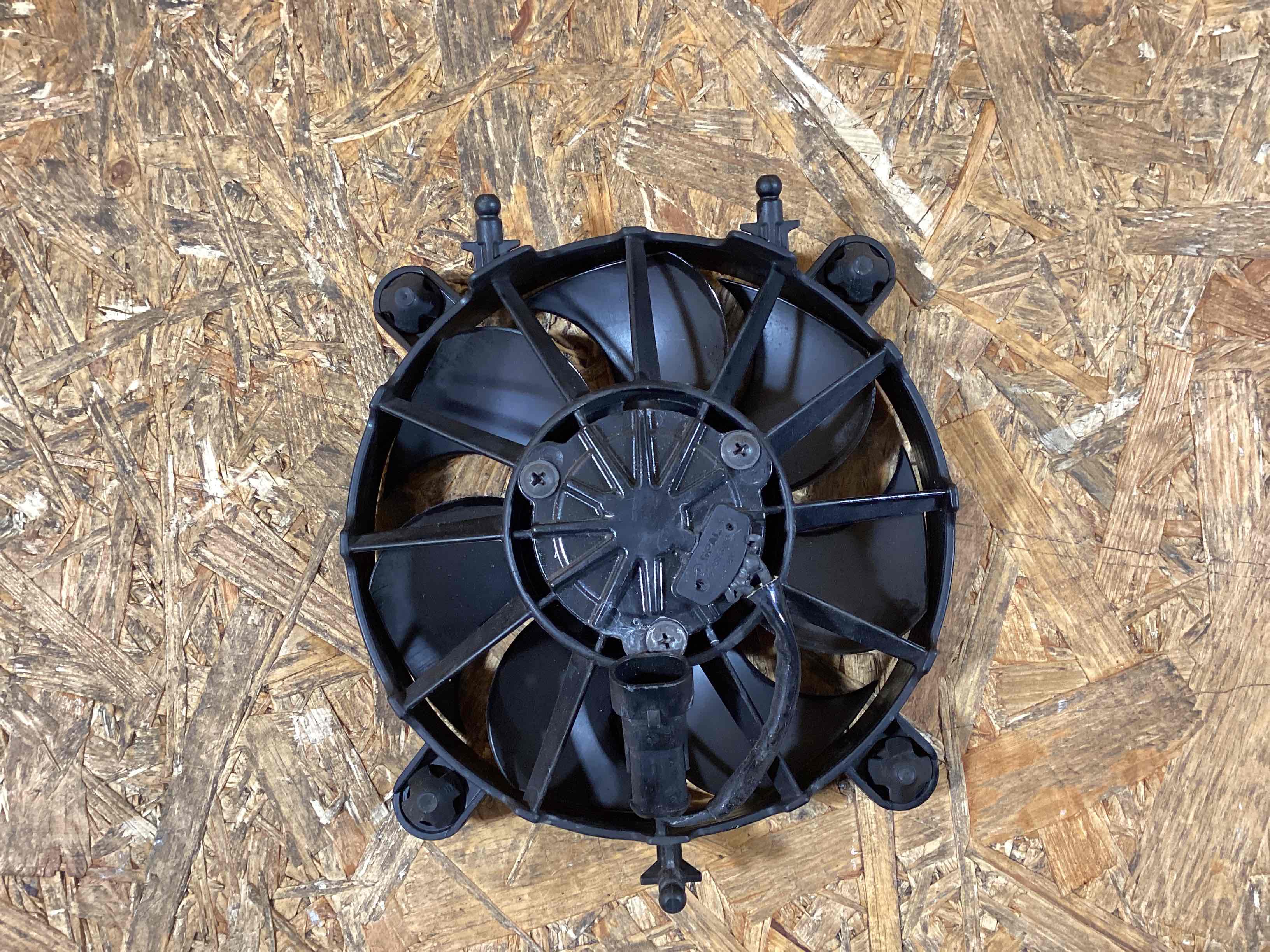 Вентилятор радиатора, вентиляторы Porsche 911 170226-146