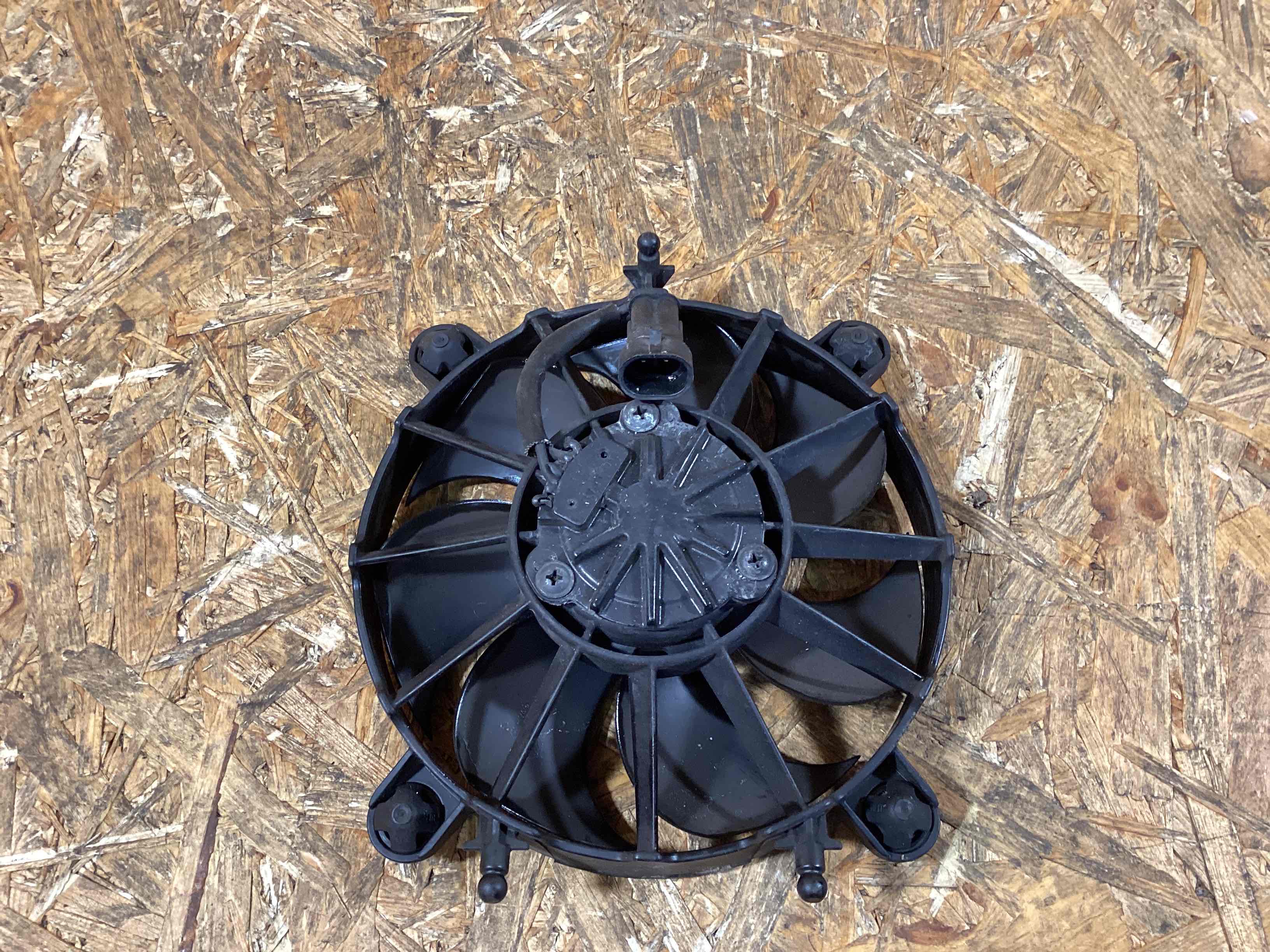 Вентилятор радиатора, вентиляторы Porsche 911 170226-147