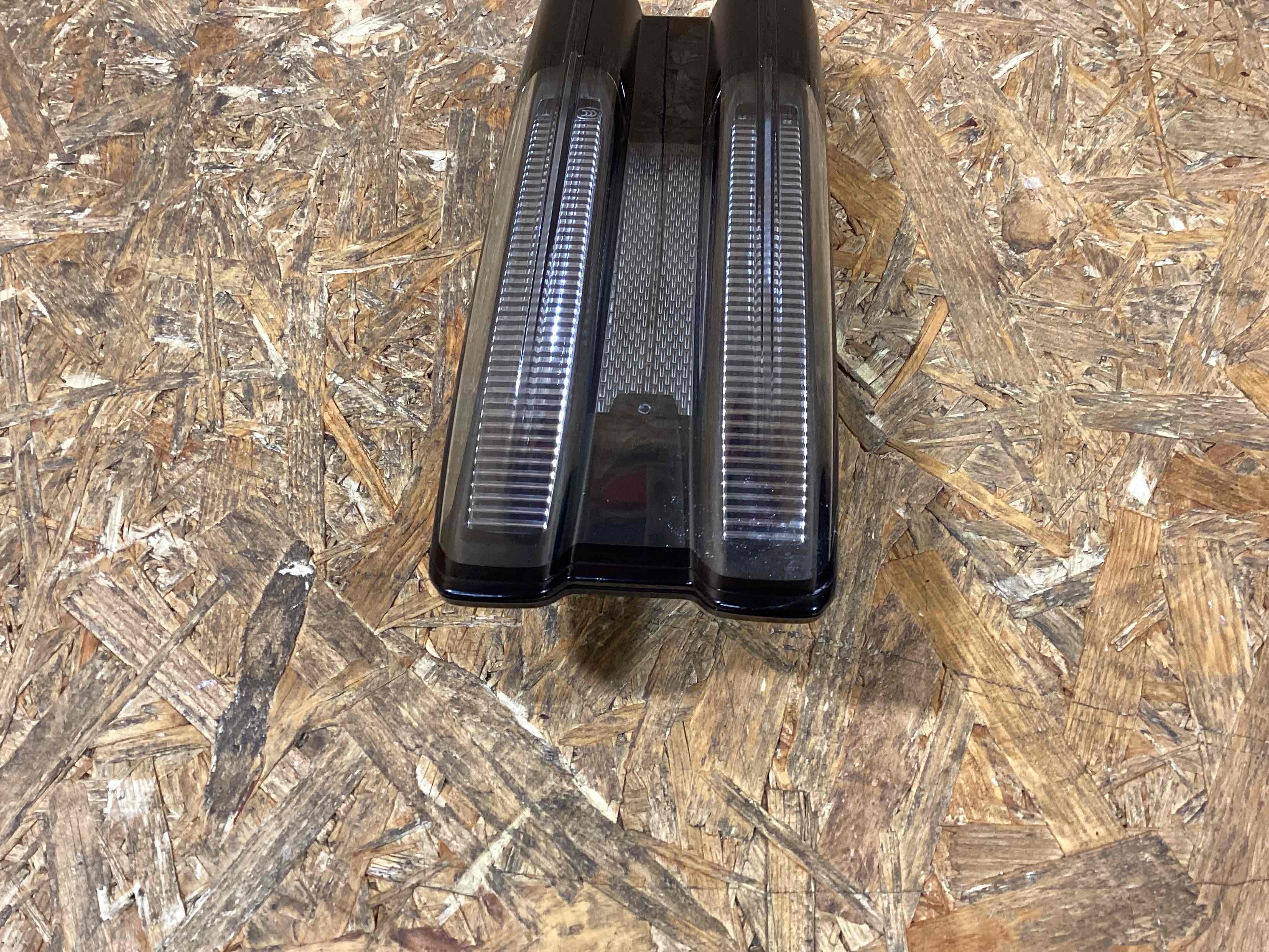 Фонарь стоп-сигнал Porsche 911 170326-101