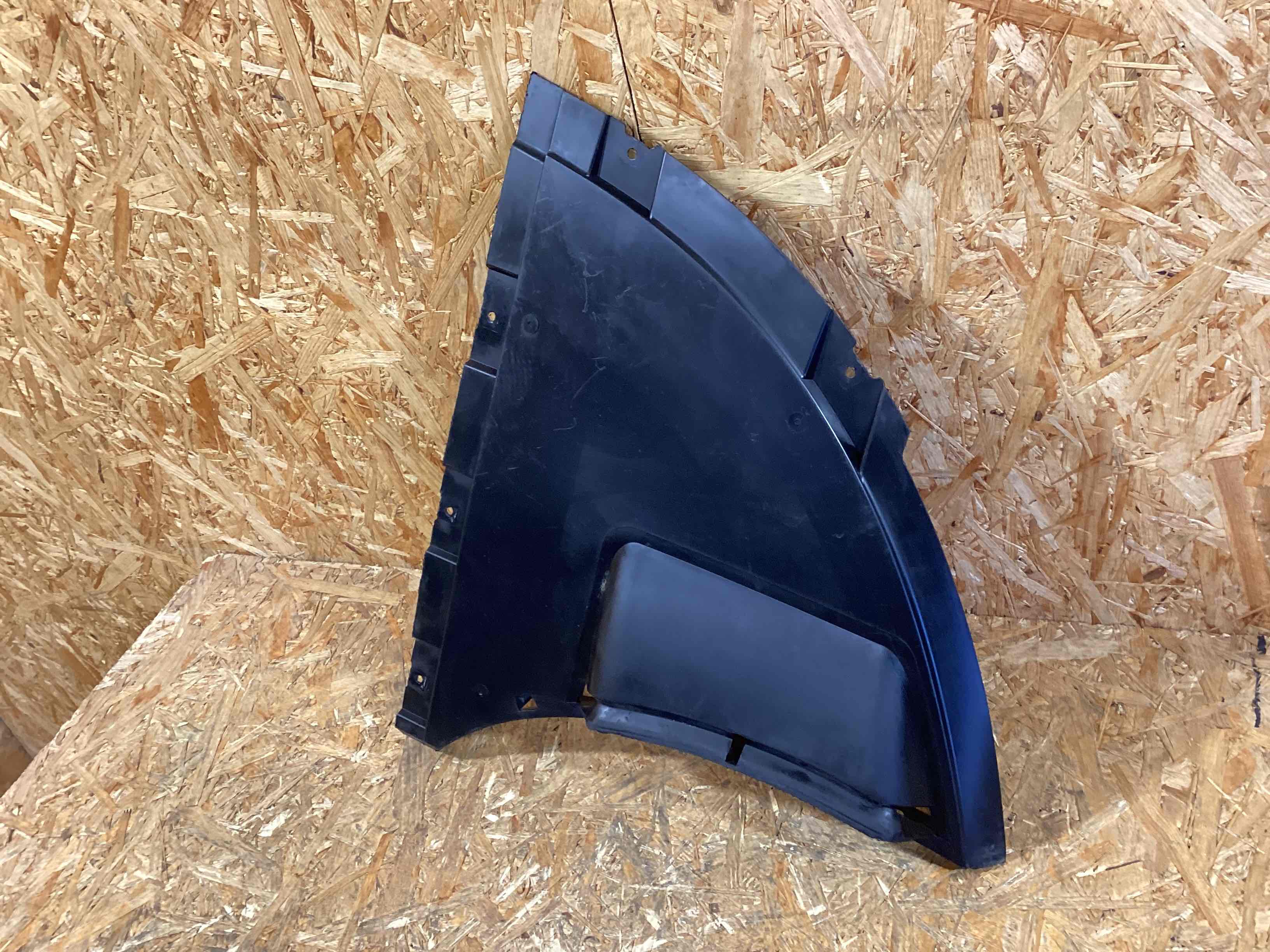 Защита арок передняя левая (подкрылок) Porsche Taycan 170326-120