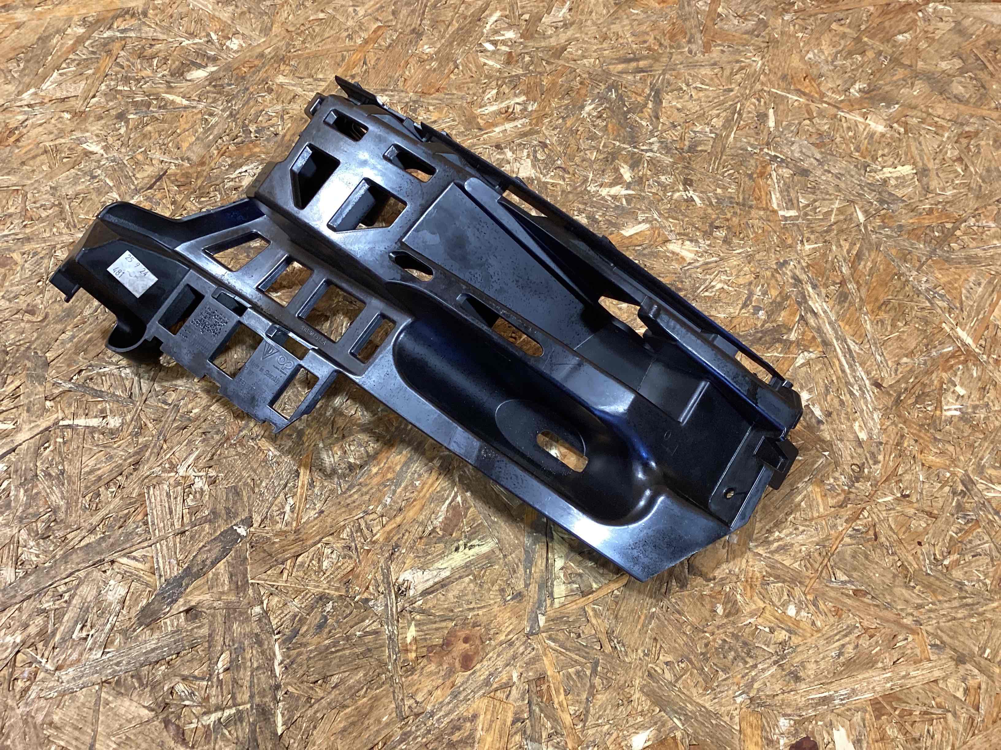 Крепление бампера Porsche Macan 170326-125