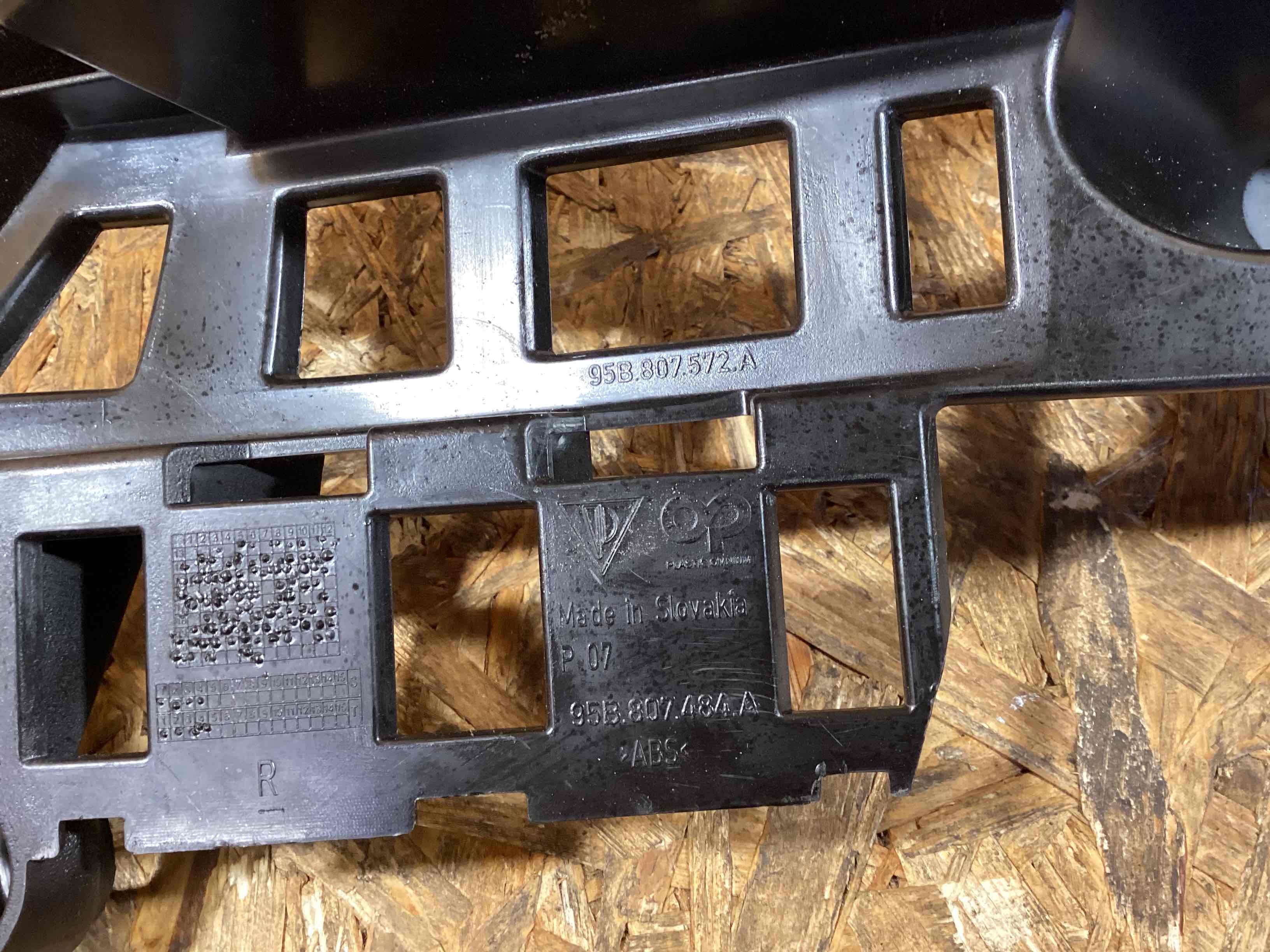 Крепление бампера Porsche Macan 170326-125