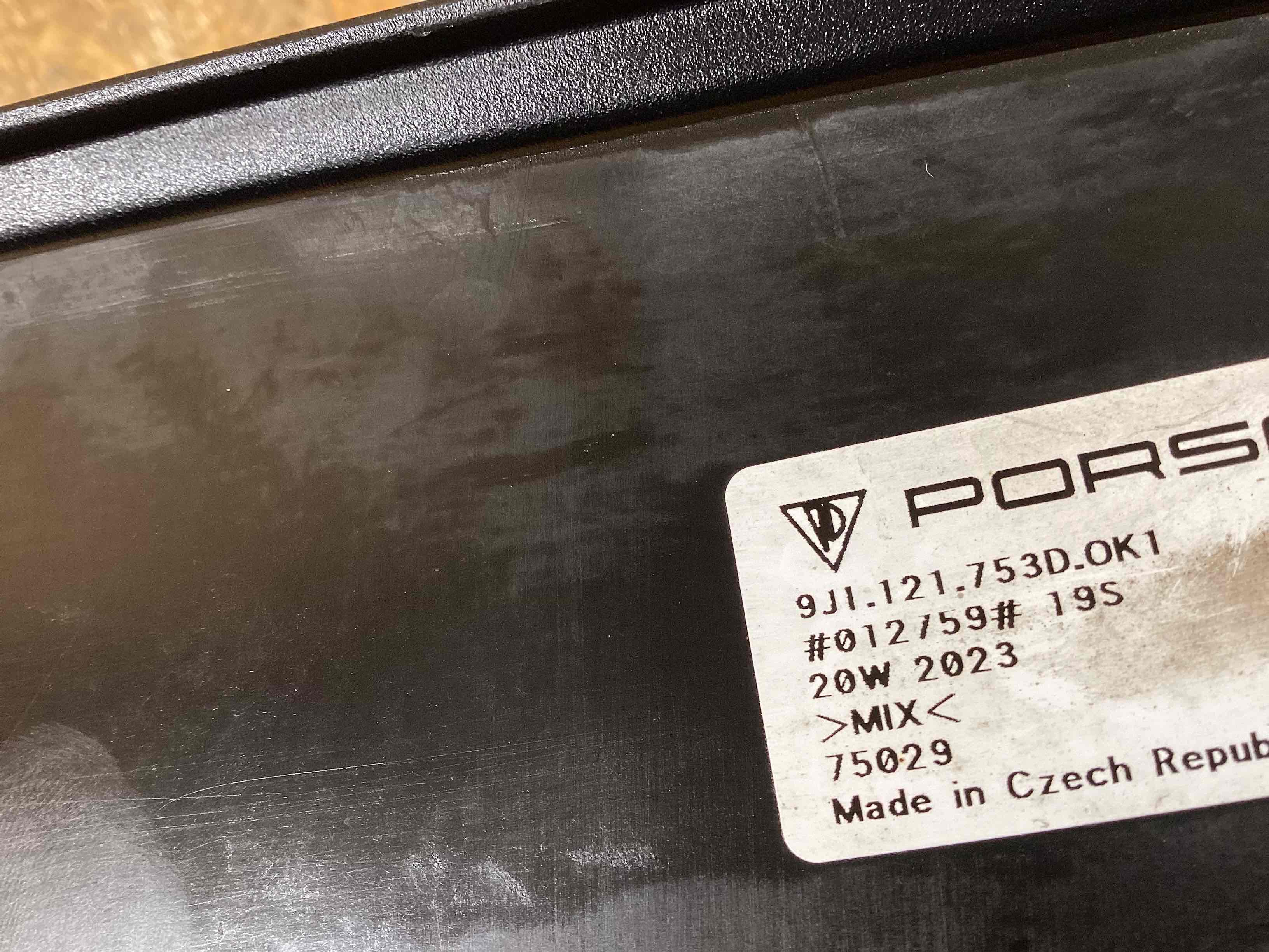 Жалюзи радиатора Porsche Taycan 170326-131