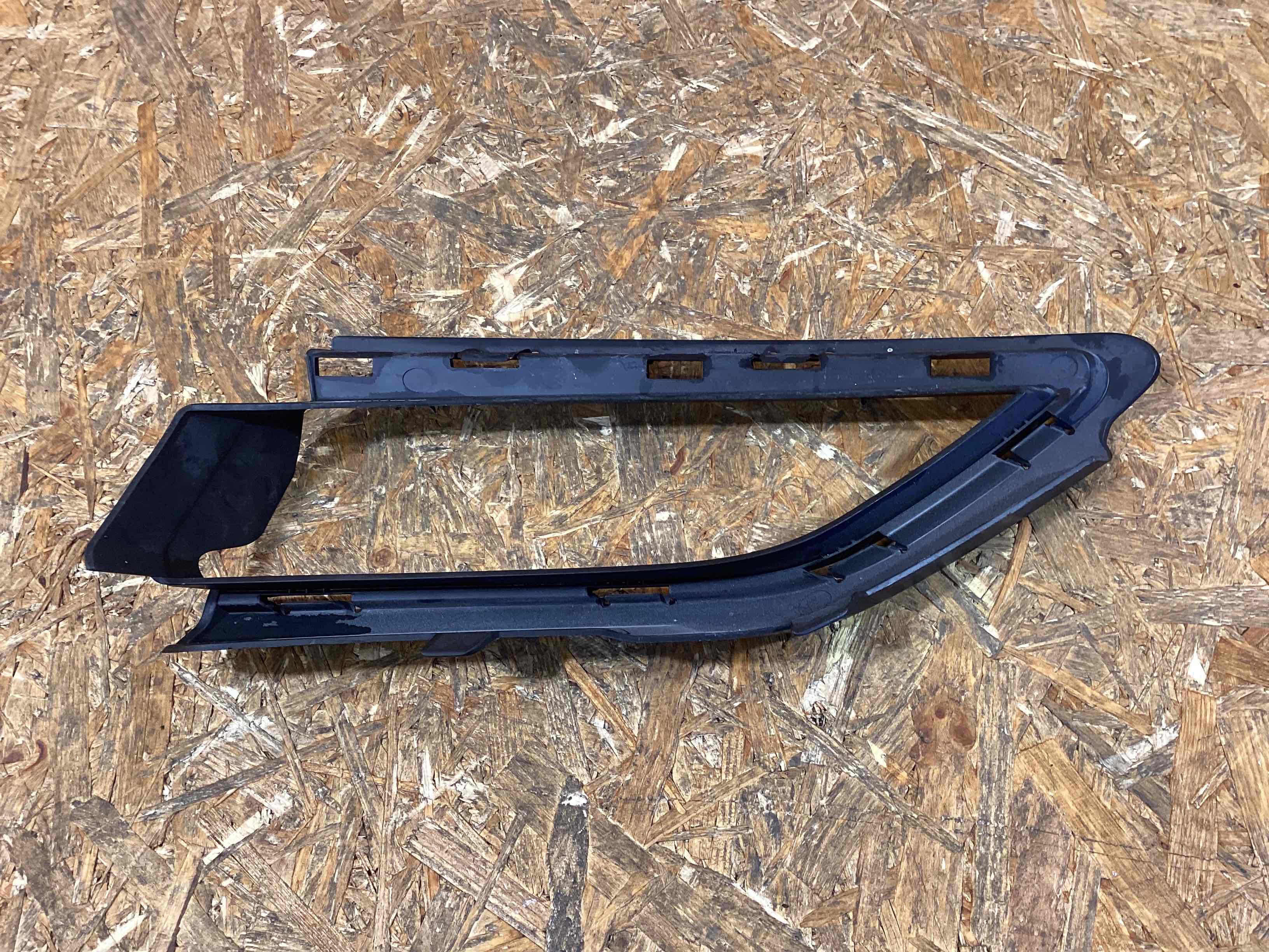 Заглушка, вставка (решетка) в бампер Porsche Cayenne 170326-134